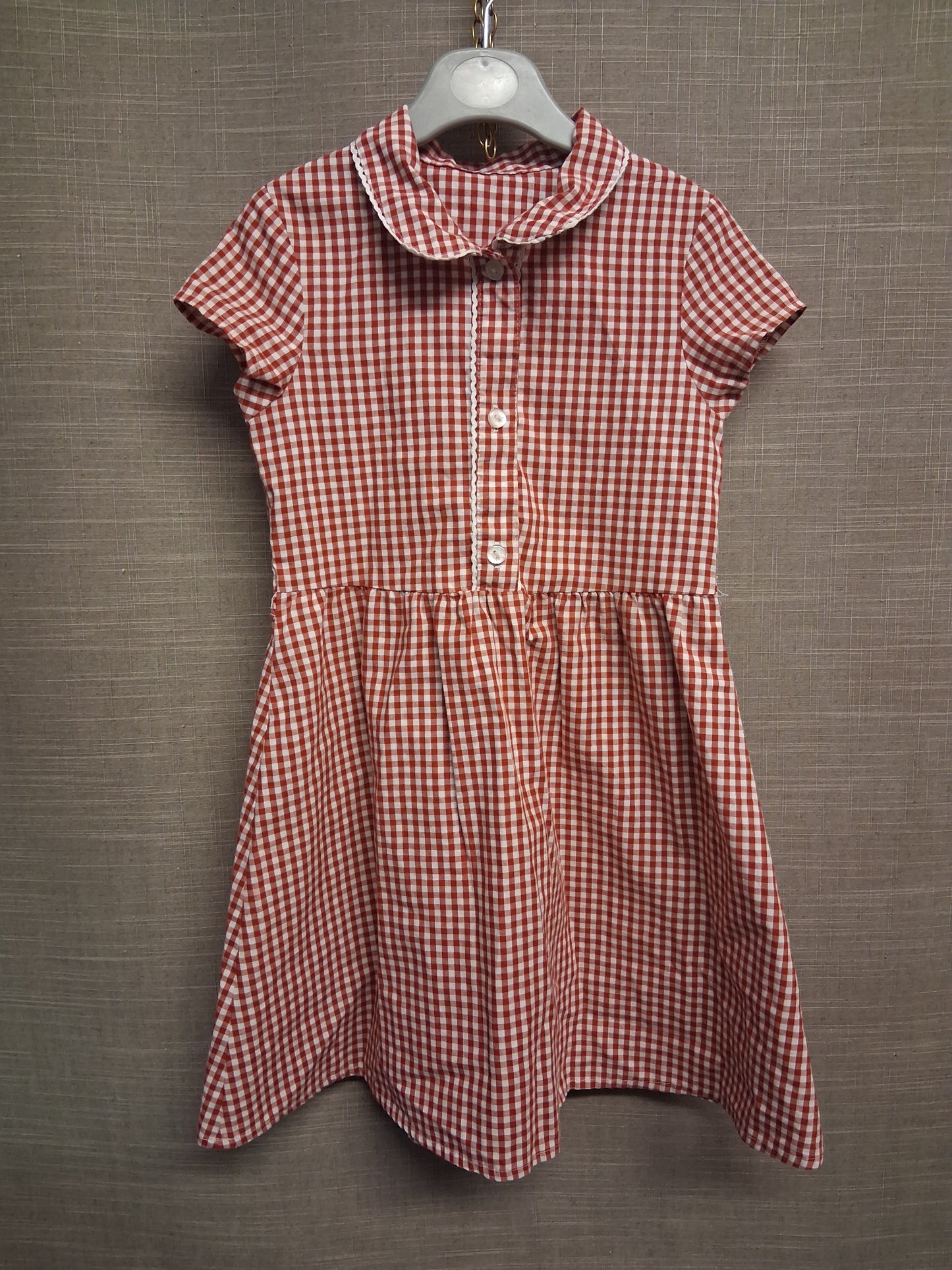 Nutmeg Girls Red Gingham Dress Age 5-6 Years