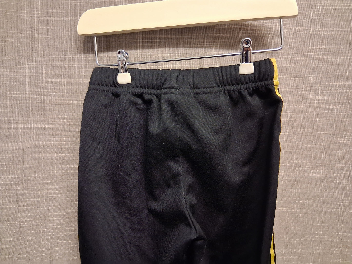 Adidas Boys Black Gold 3 Stripe Joggers Age 12-18 Months