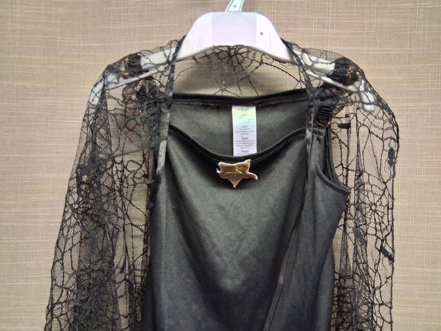 F&F Girls Halloween Witch Costume With Cape Age 5-6 Years