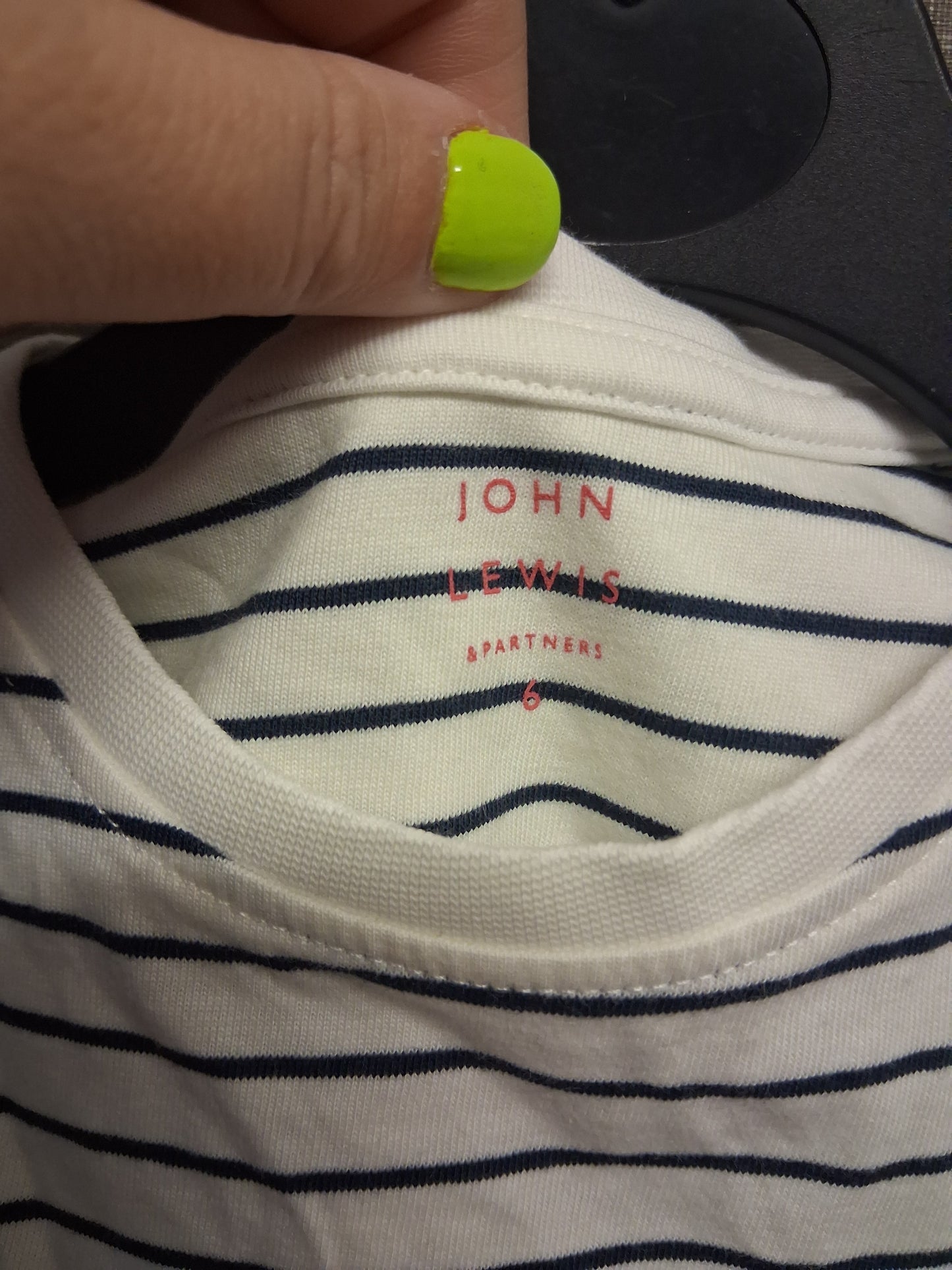 John Lewis Girls White Navy Striped Cropped T-Shirt Age 6 Years