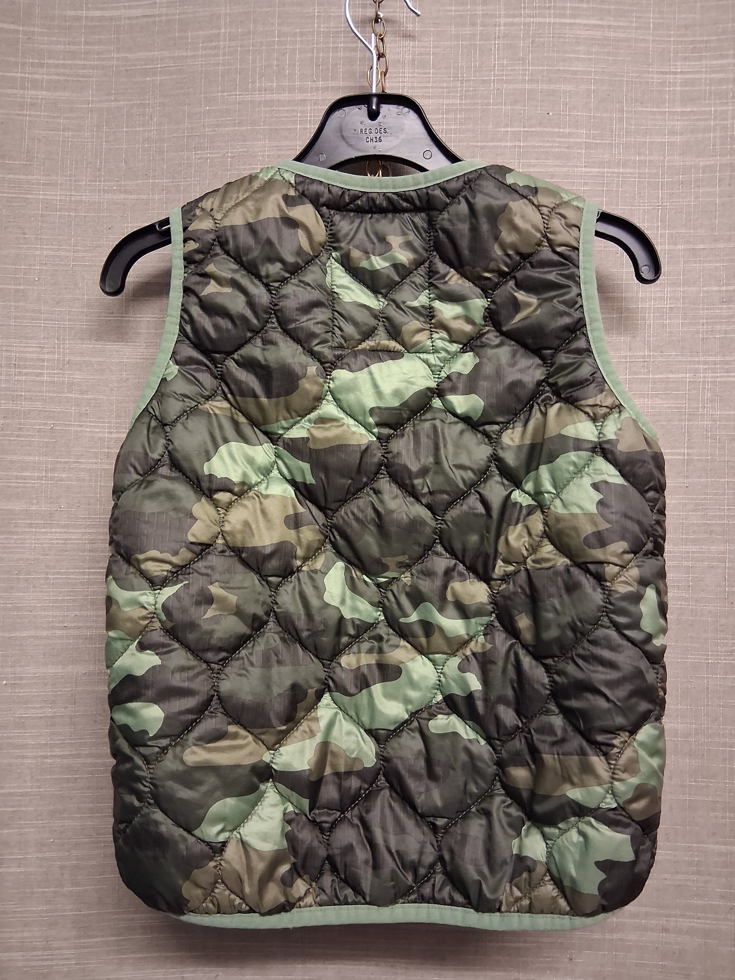 Marks & Spencer Boys Green Camouflage Lightly Padded Bodywarmer Gilet Age 3-4 Years