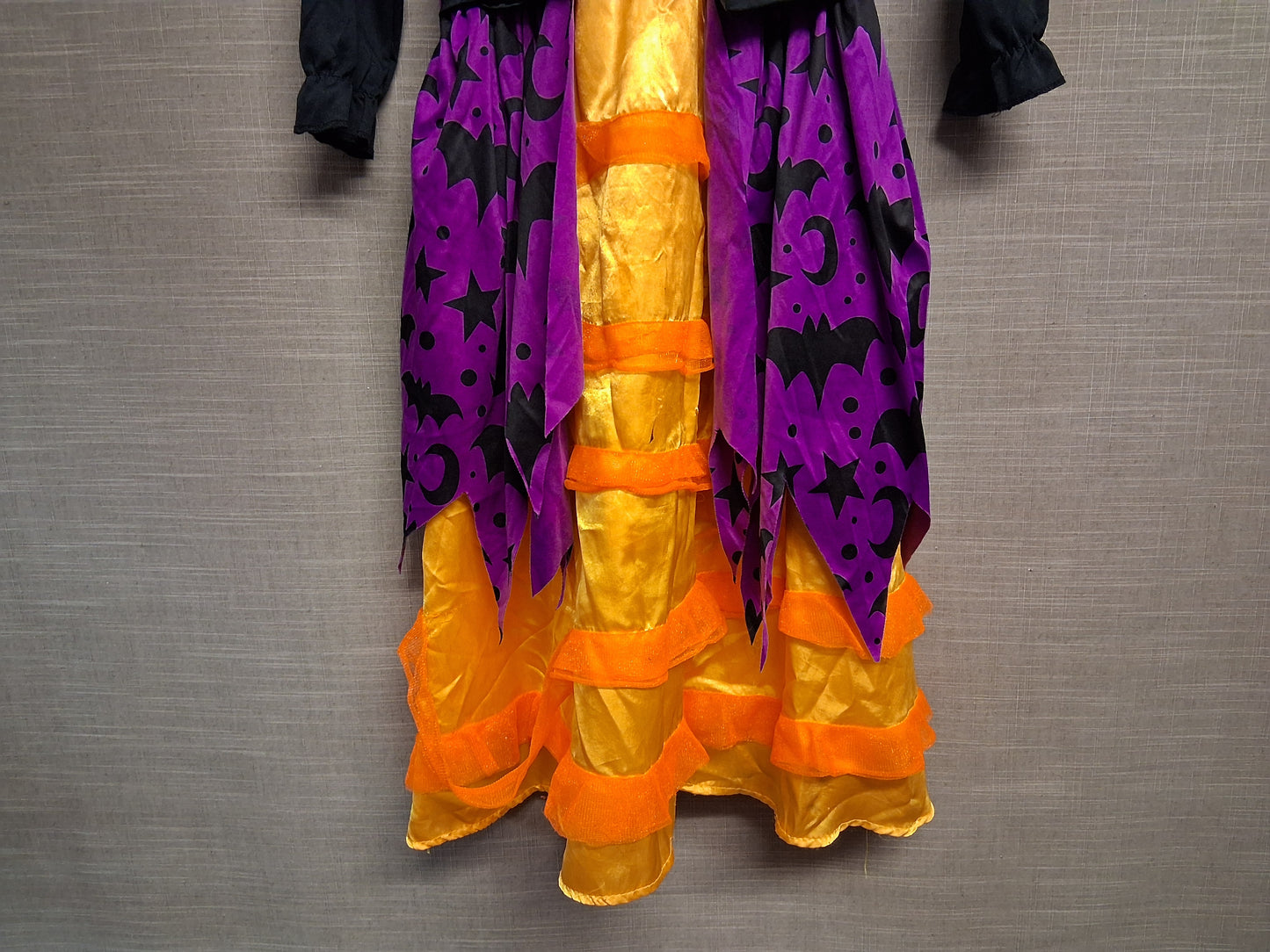 Halloween Girls Witch Costume Size S Age 8-10 Years
