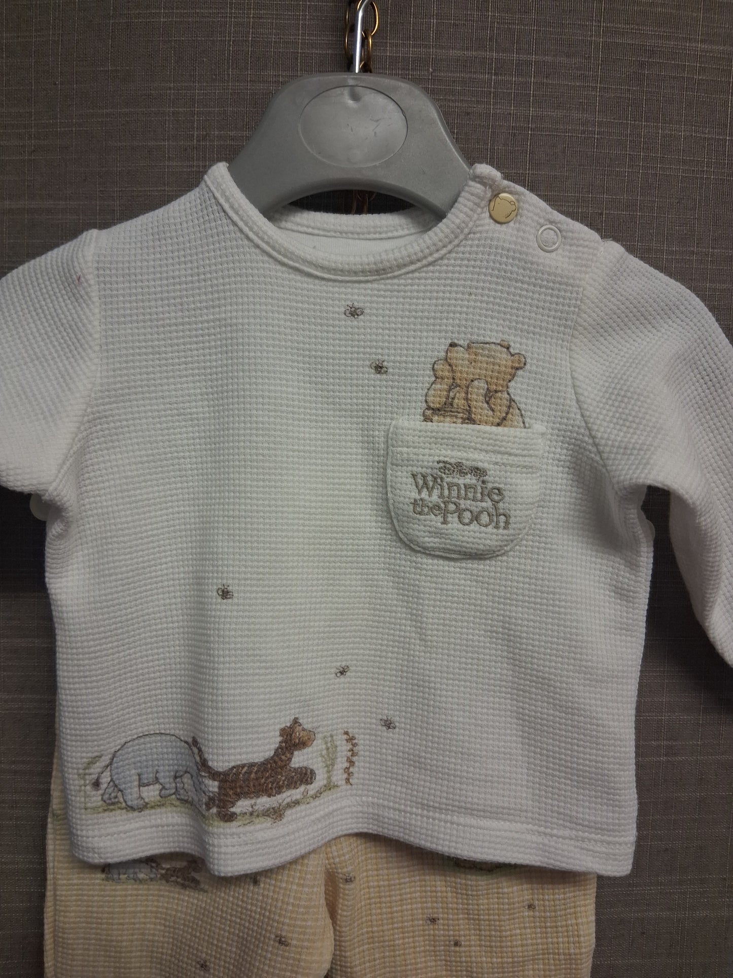 TU Winnie the Pooh Unisex 2 Piece Outfit Long Sleeve T-Shirt & Leggings Age 0-3 Months