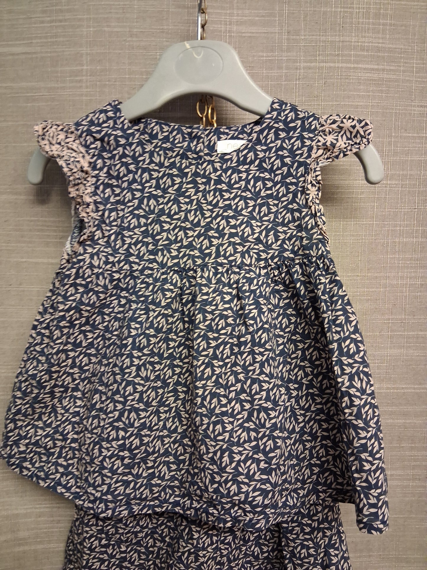 Next Girls Blue Floral 2 Piece Outfit Top & Shorts Age 12-18 Months