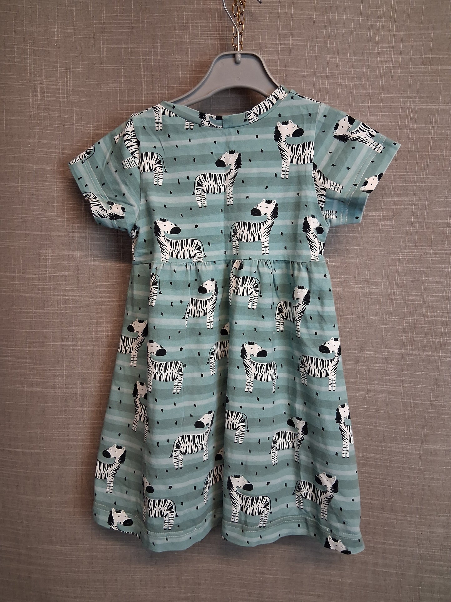 Girls Green Zebra Print Jersey Short Sleeve Dress Age 4 Years