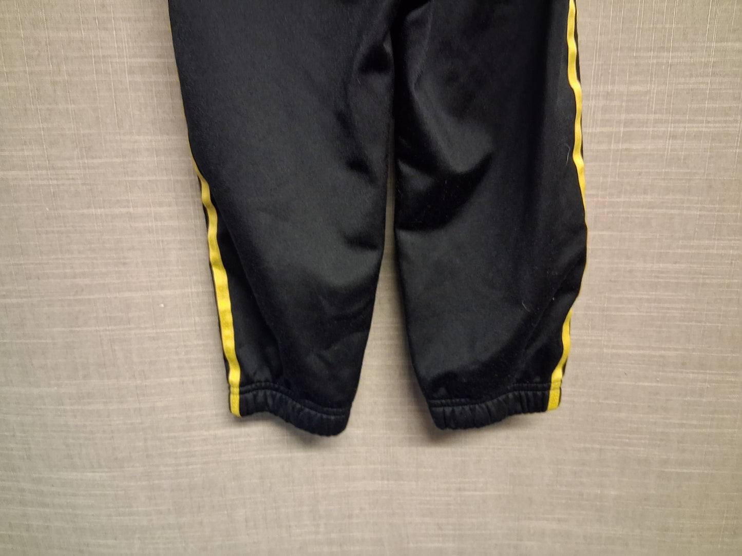 Adidas Boys Black Gold 3 Stripe Joggers Age 12-18 Months