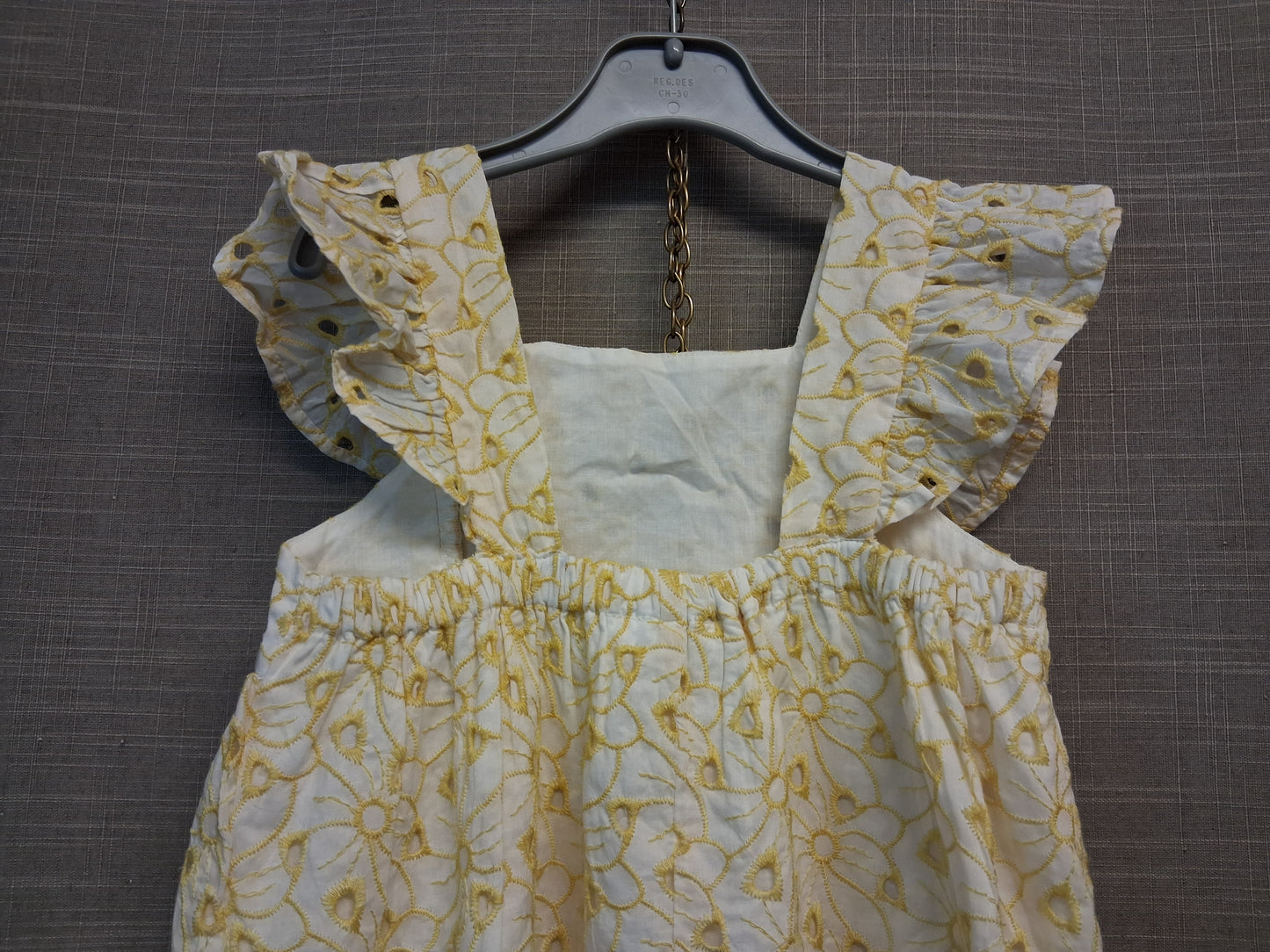Primark Girls Brodiere Anglaise Yellow Floral Dress Age 6-7 Years