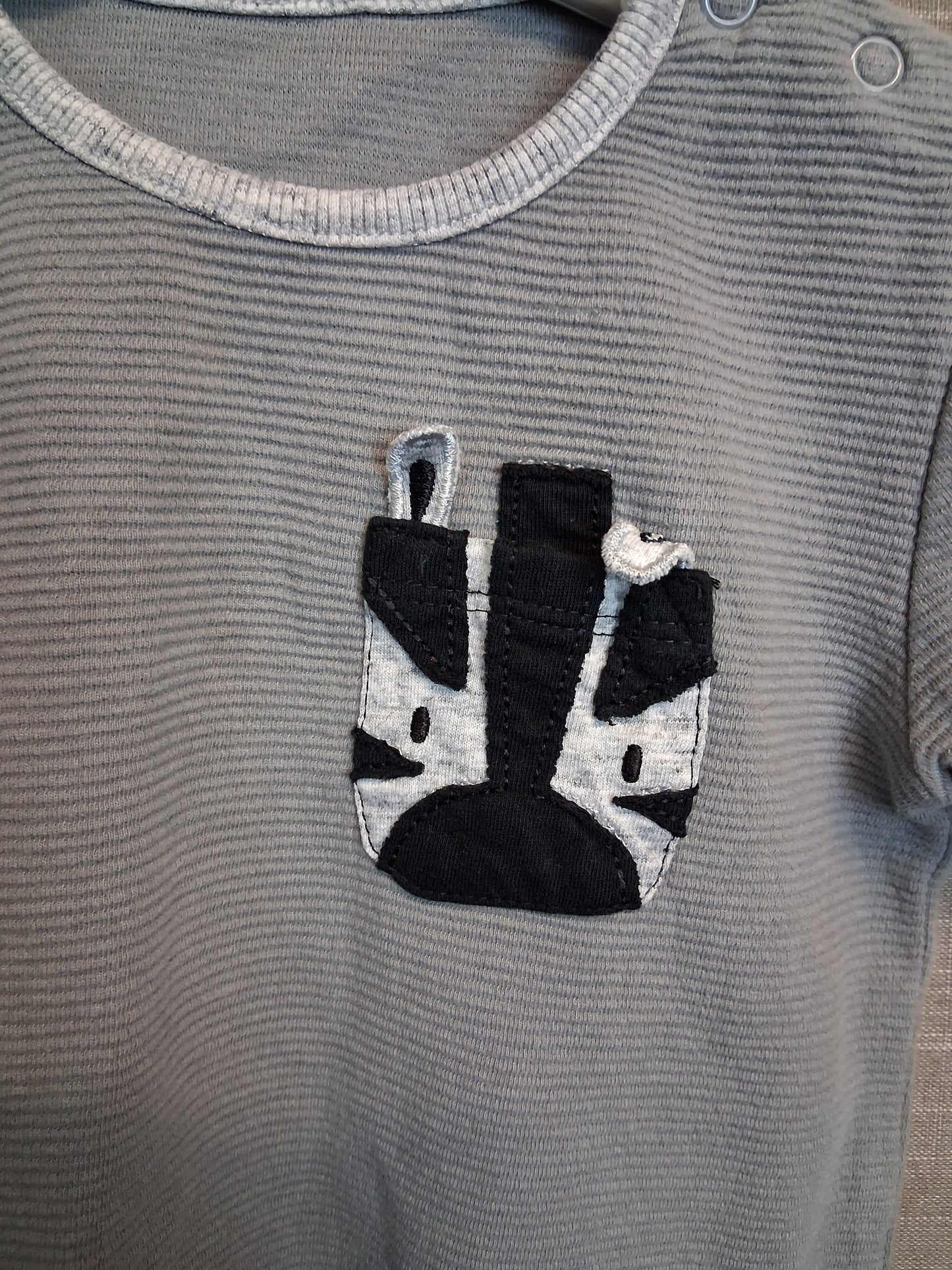 George Boys Grey Short Sleeve T-Shirt Age 12-18 Months Zebra