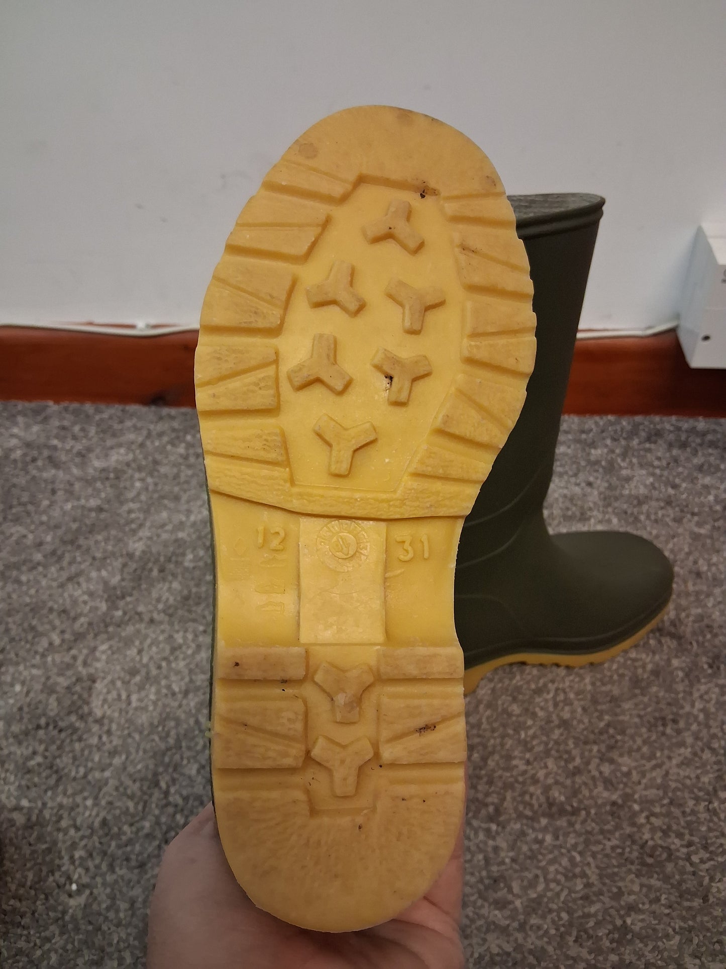 Dunlop Green Wellington Age 12 Slip on