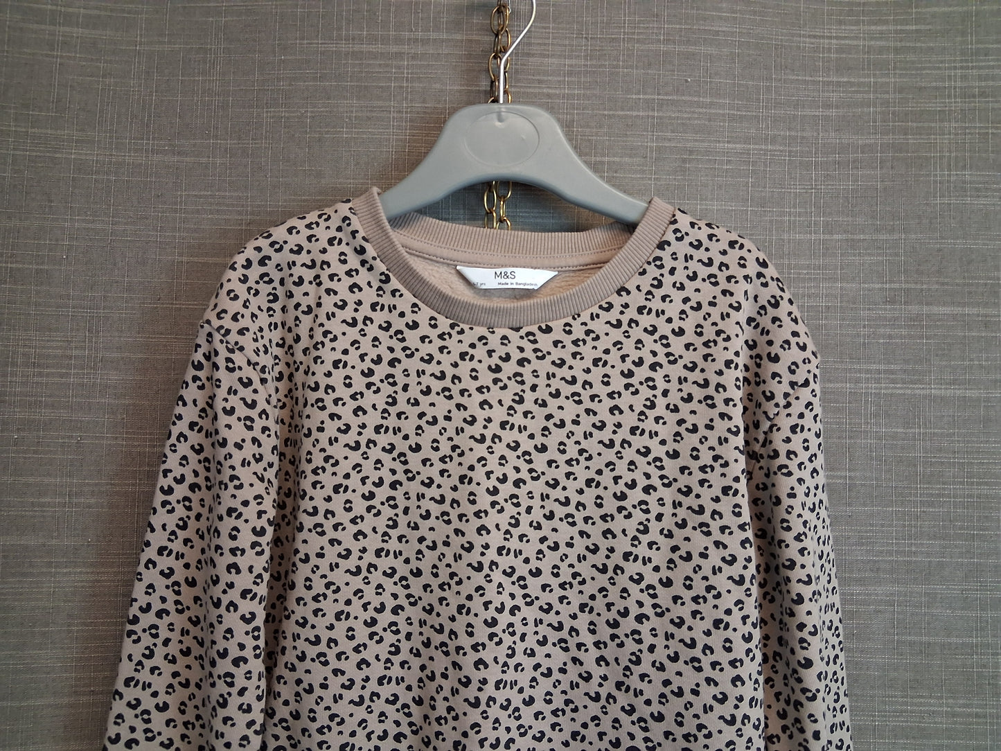 Marks & Spencer Girls Beige Leopard Print Sweater Age 6-7 Years