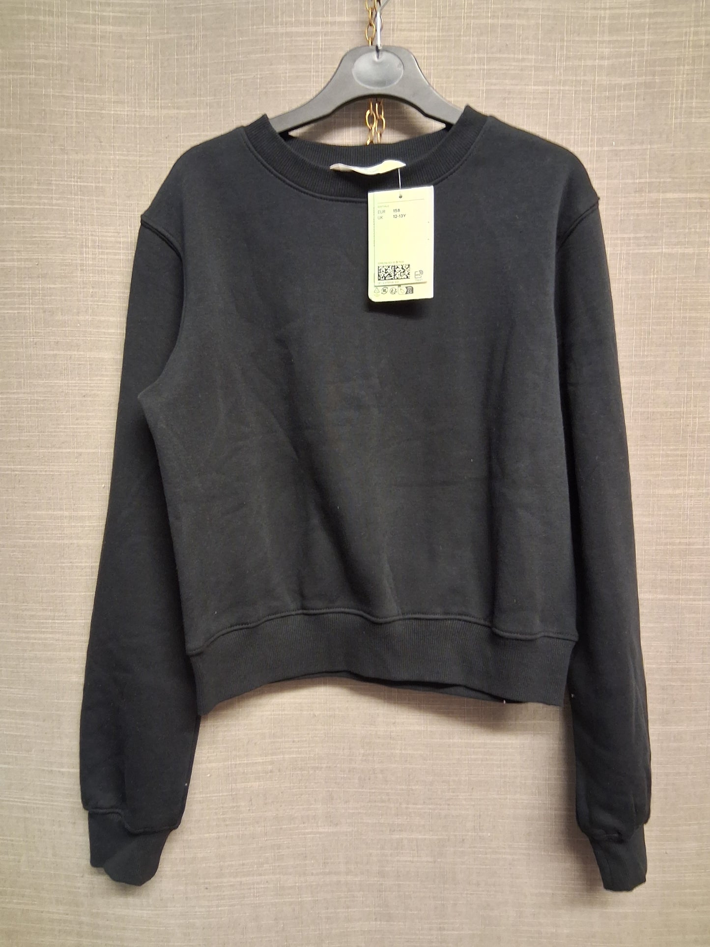 H&M Girls Black Sweater Age 12-13 Years Brand New