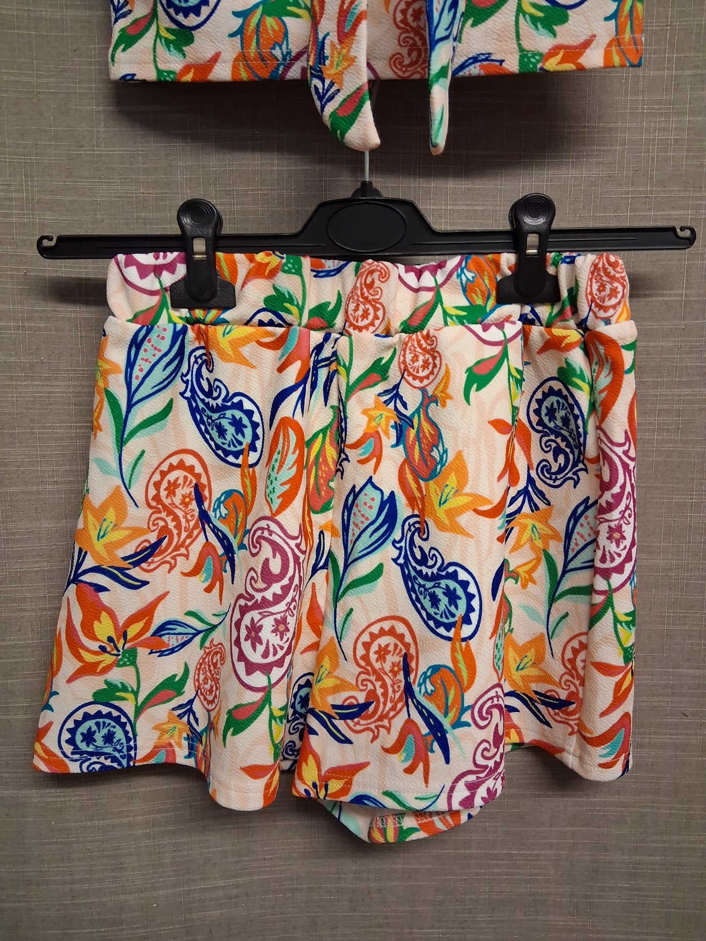 Shein Girls Multicolour Floral 2 Piece Outfit Bandeau Top with Shorts Age 15 Years