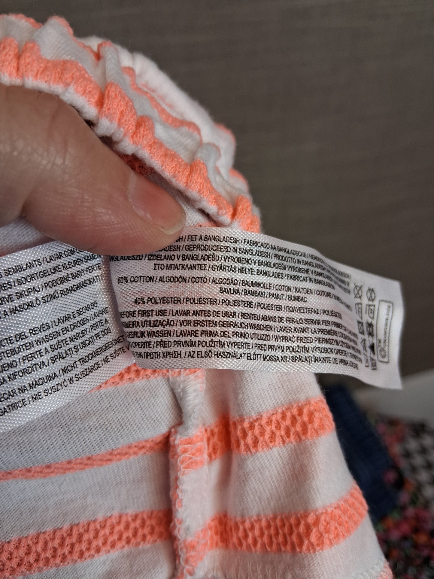 Primark Girls 2 Piece Outfit Age 6-7 Years Neon Orange and White Stripe Shorts & T-Shirt