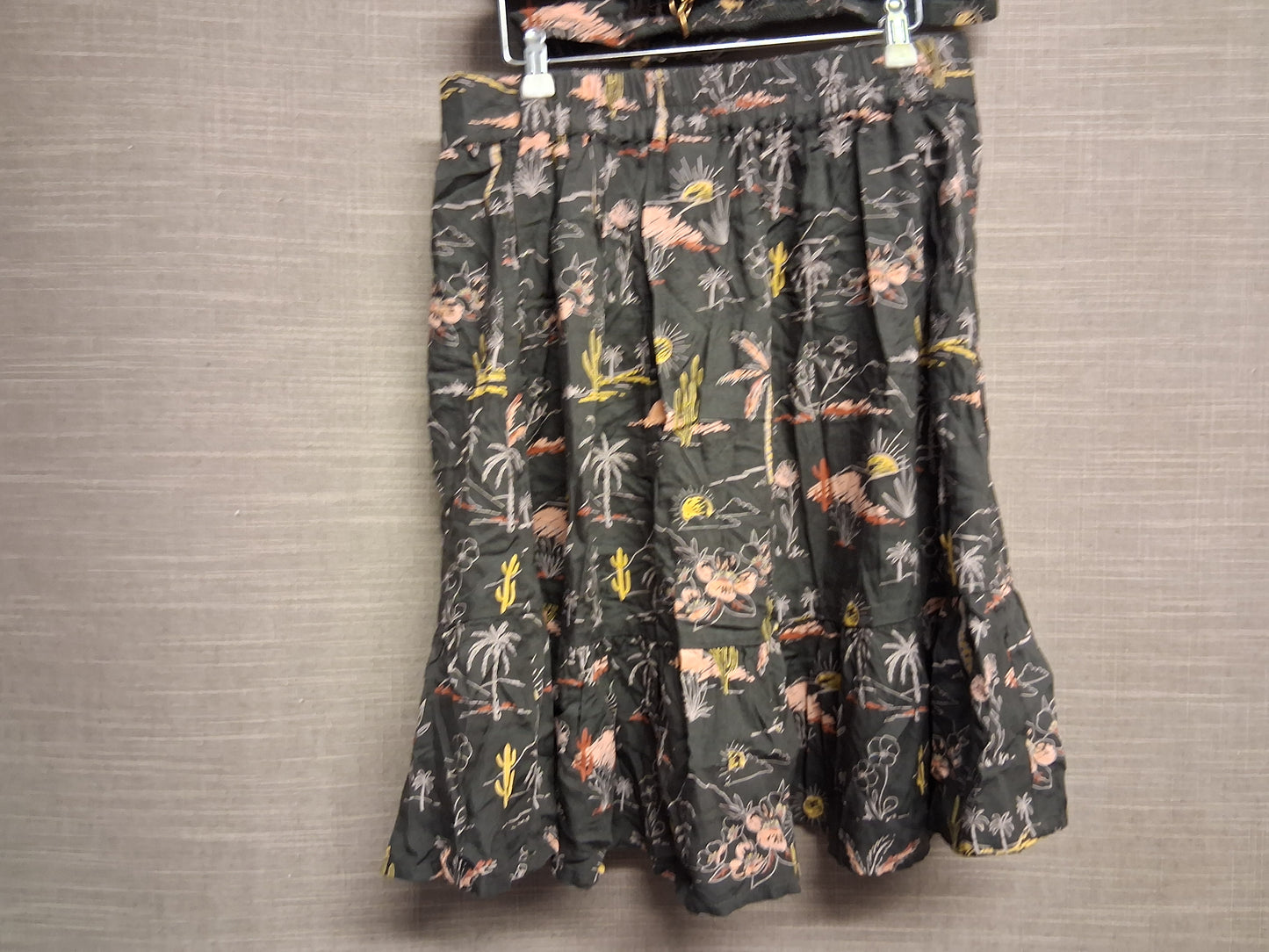 TU Girls 2 Piece Outfit Vest Tank Top & Skirt Grey Tropical Print Age 7 Years