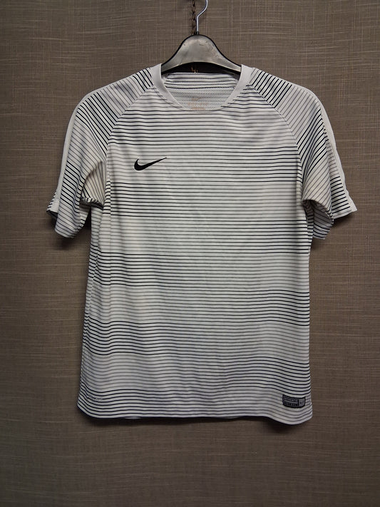Nike Boys Grey White Stripe Short Sleeve T-Shirt Age 13-15 Years