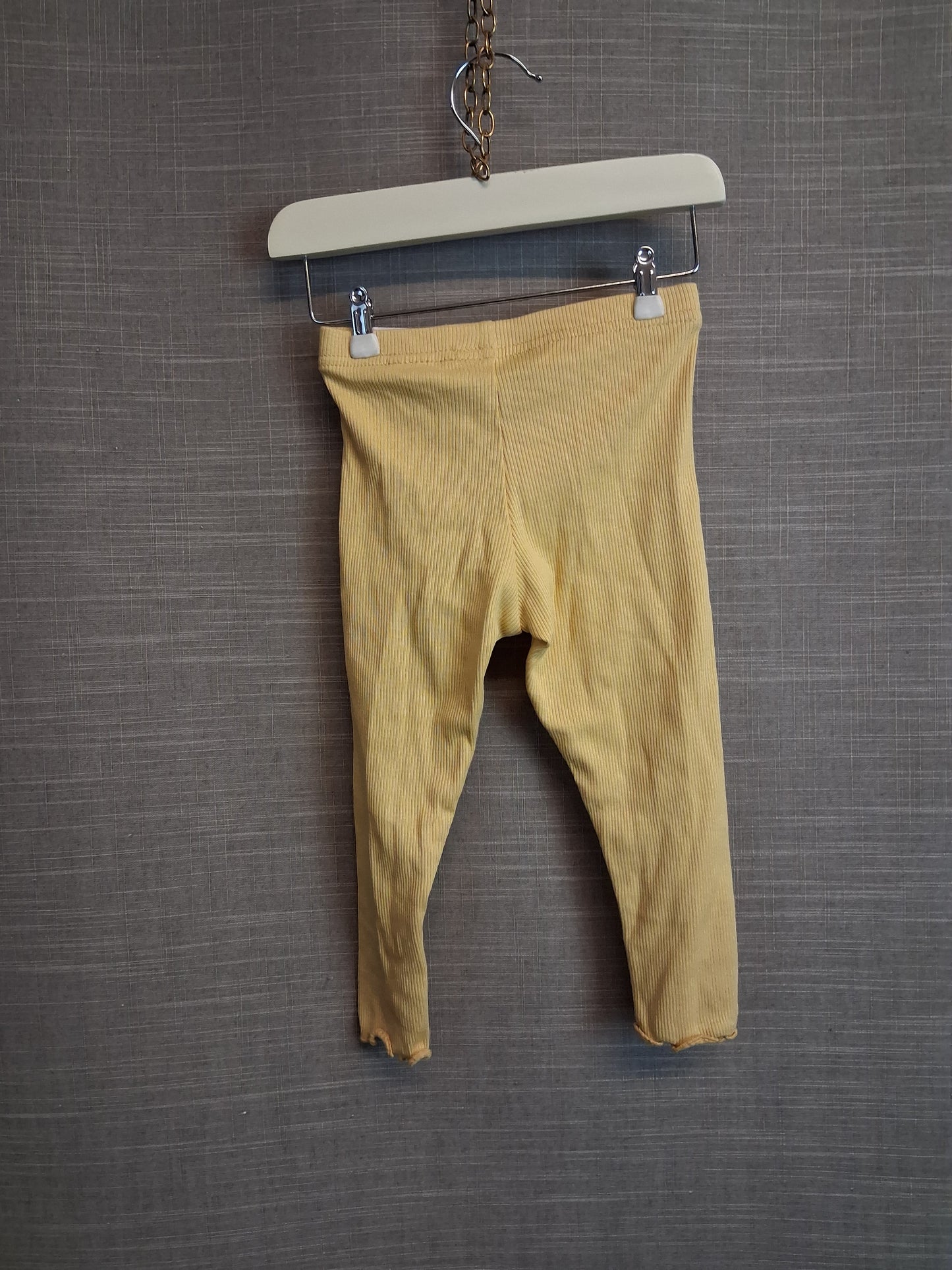 Primark Girls Yellow Ribbed Leggings Age 12-18 Months New