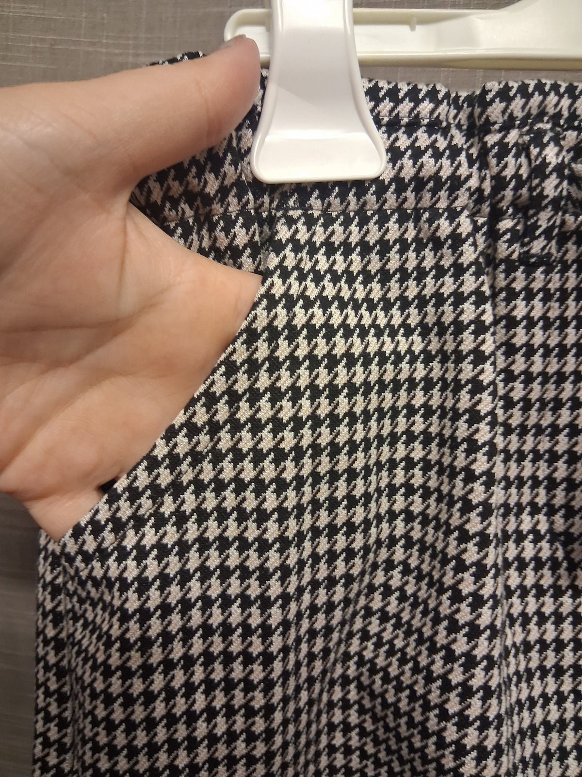 Next Girls Black White Houndstooth Winter Shorts Age 9 years New with Tags