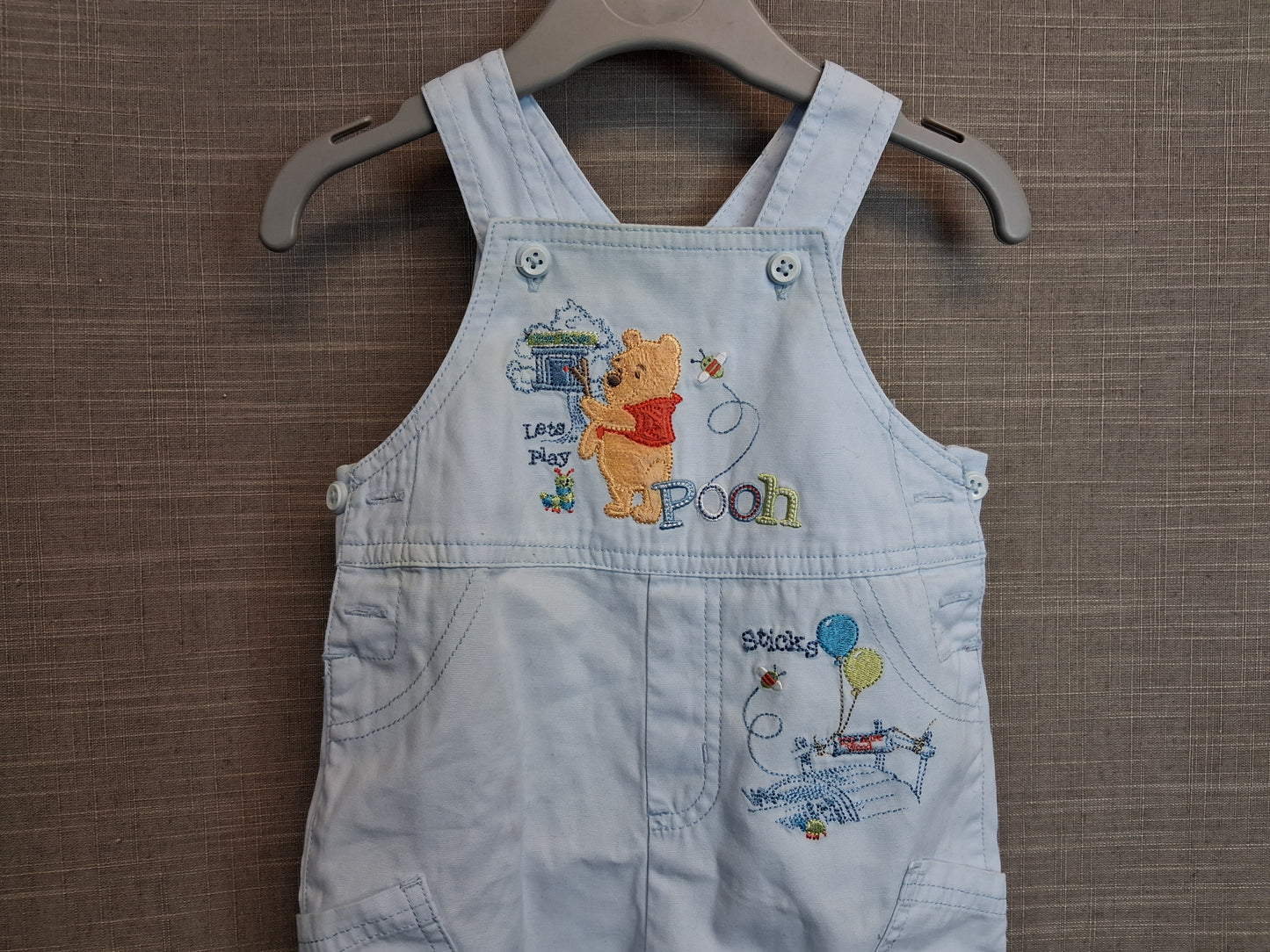 Disney Store Boys Winnie the Pooh Dungarees Age 3-6 Months Pale Blue