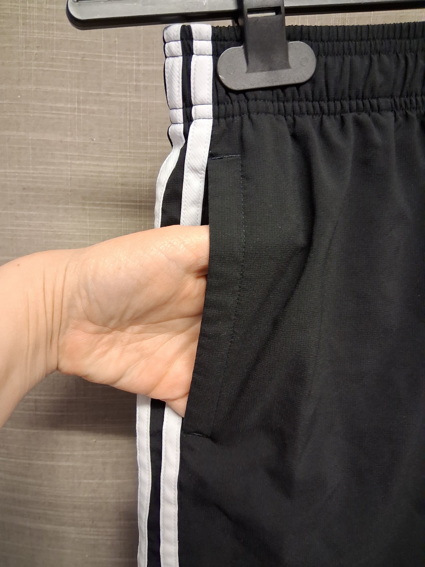 Adidas Boys Black Shorts Age 11-12 Years