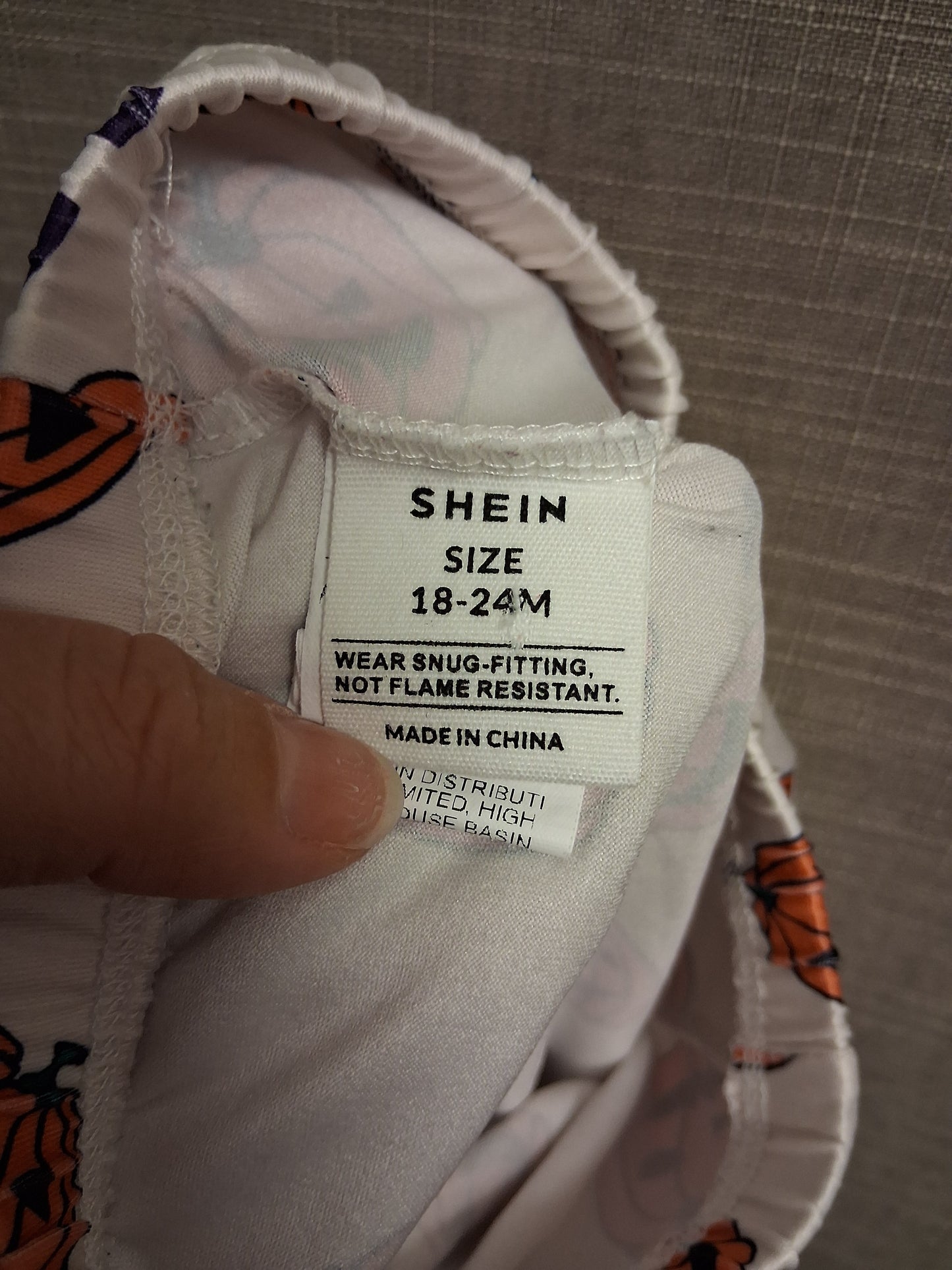 Shein Boys Halloween Pumpkin White Joggers Age 18-24 Months