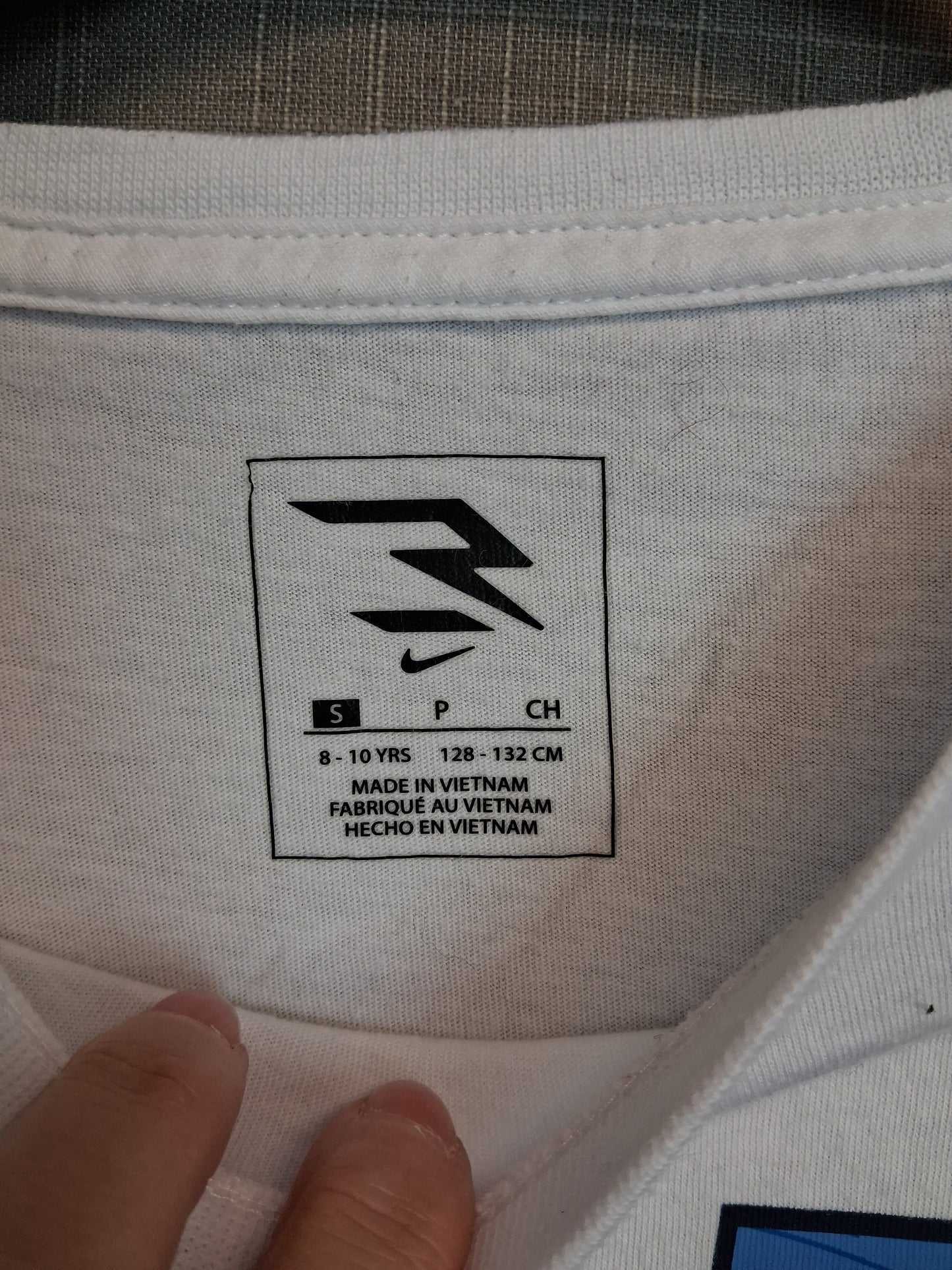 Nike Boys White Short Sleeve T-Shirt Age 8-10 Years