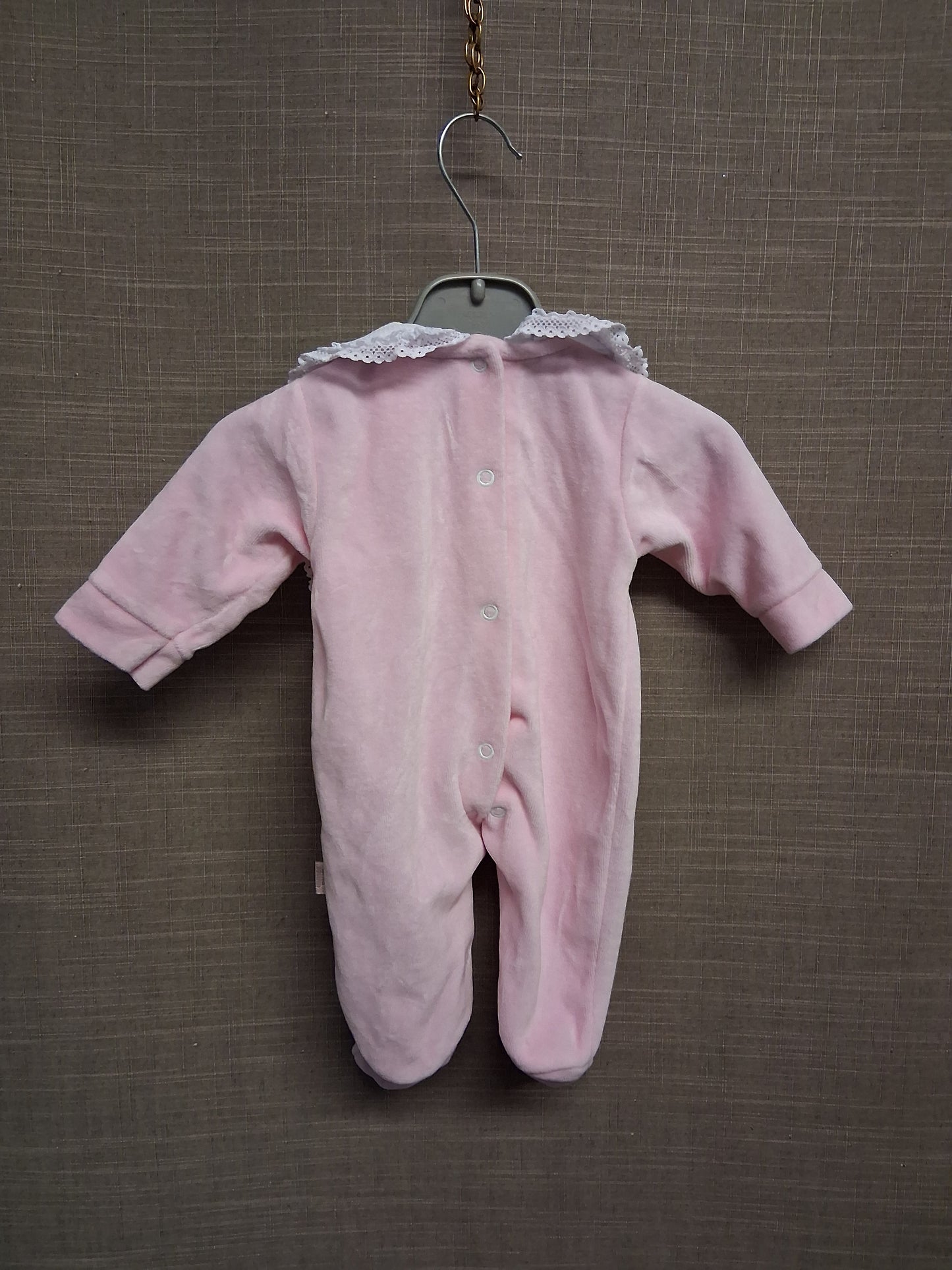 Fruit de ma Passion Girls Pink Tradition Velour Sleepsuit All in One with Bib Collar Age 1 Month