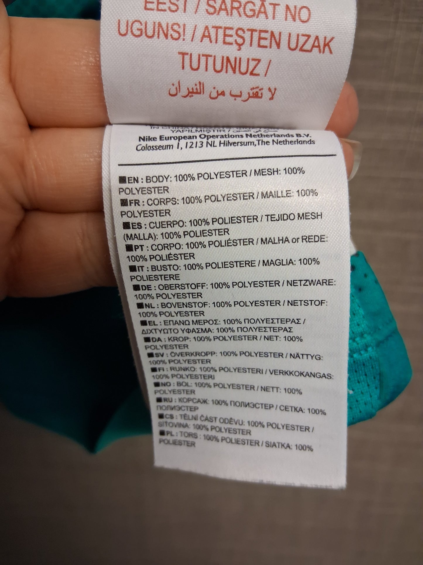 Nike Dri Fit Short Sleeve T-Shirt Teal Green Large Nike Tick Age 8-10 years