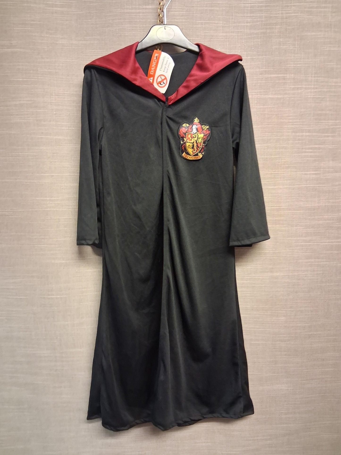 Harry Potter Cape Gryffindor New Age 6-8 Years