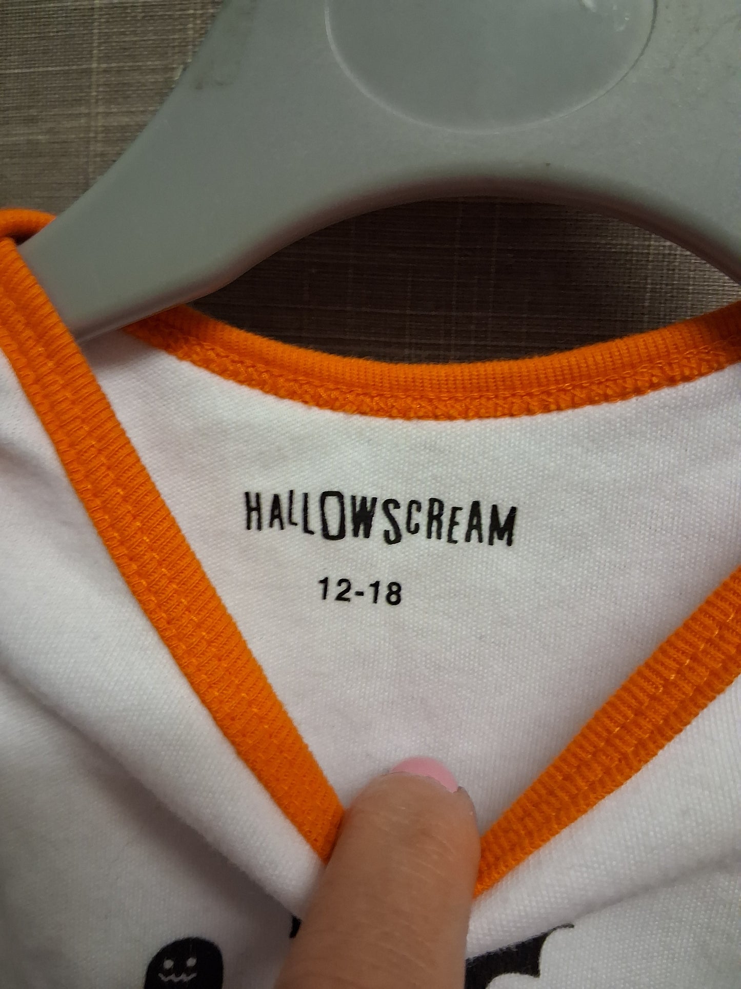 Hallowscream Boys White Short Sleeve Bodysuit Age 12-18 Months