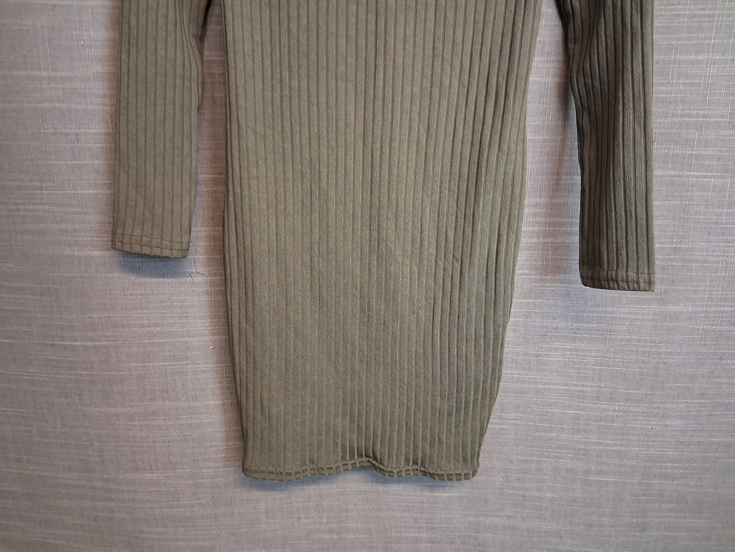 New Look Girls Long Sleeve Khaki T-Shirt Dress Age 9 Years