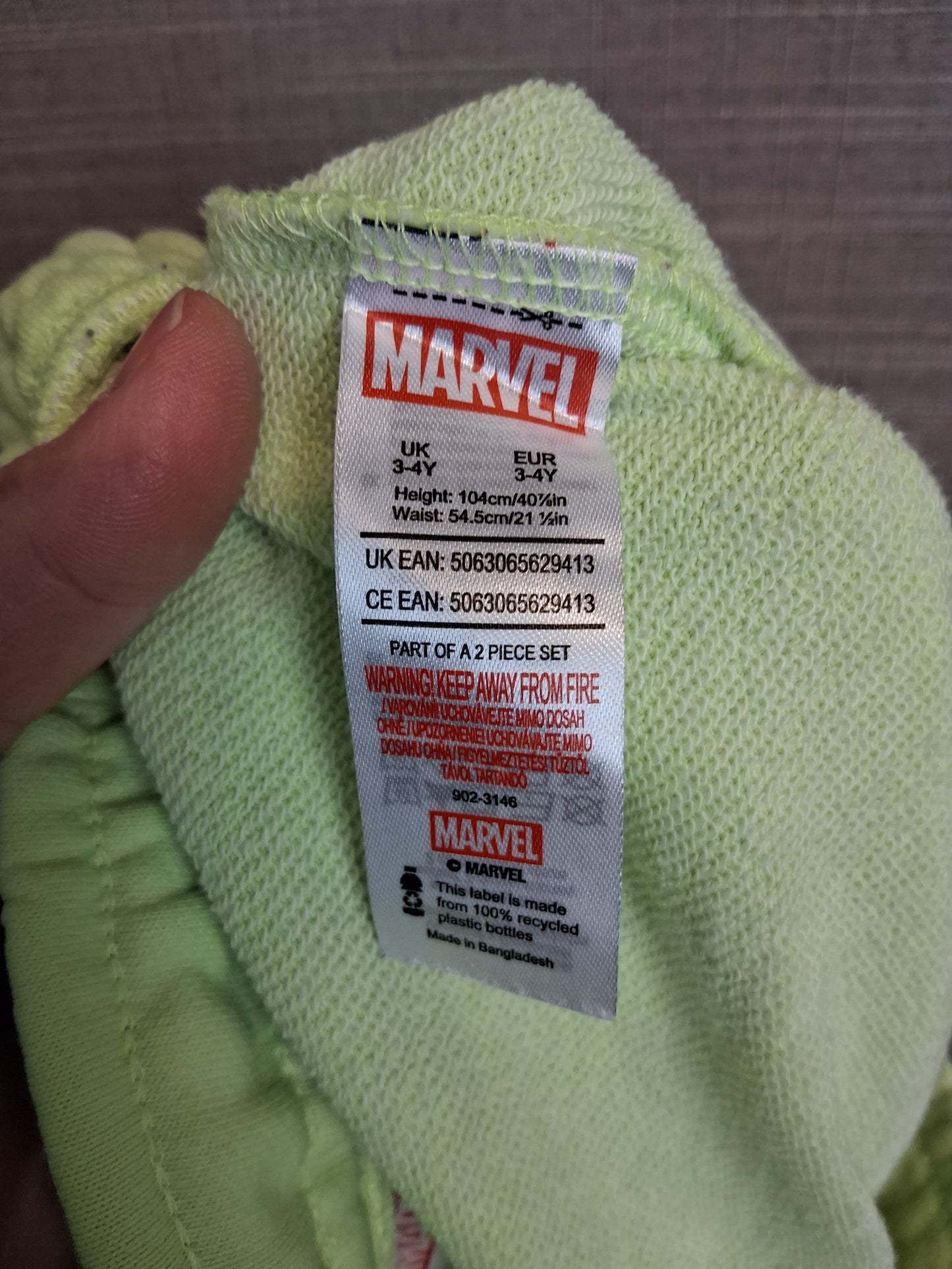 Marvel Boys 2 Piece Summer Outfit Shorts And Vest Age 3-4 Years Neon Yellow