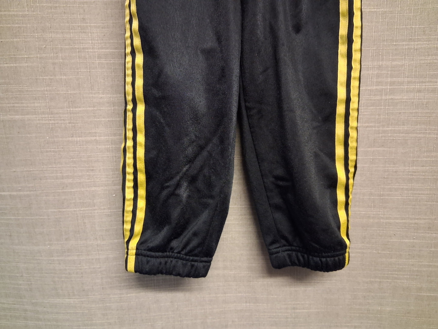 Adidas Boys Black Gold 3 Stripe Joggers Age 12-18 Months