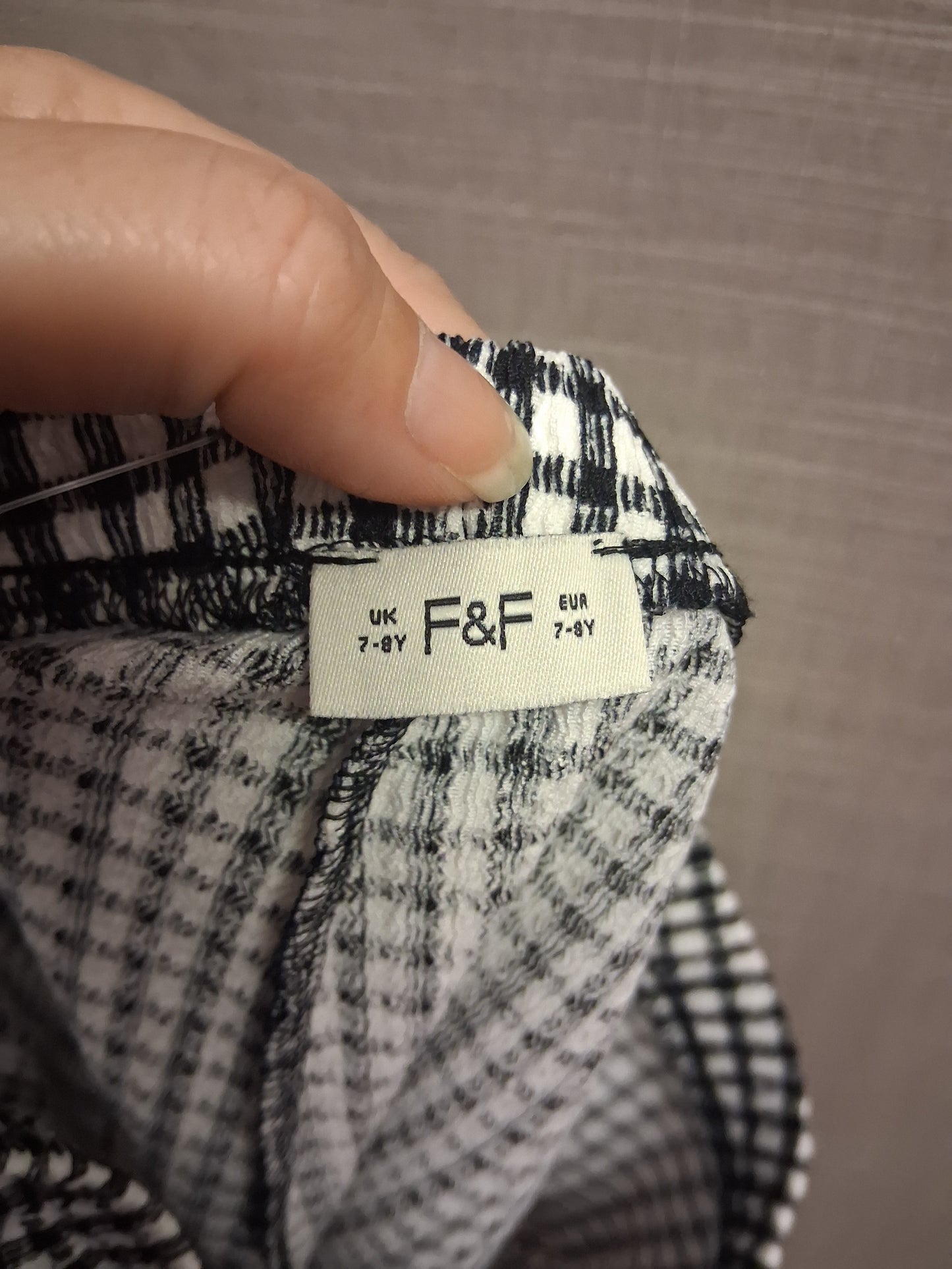 F&F Girls Black White Check Shorts Crepe Effect Age 7-8 Years