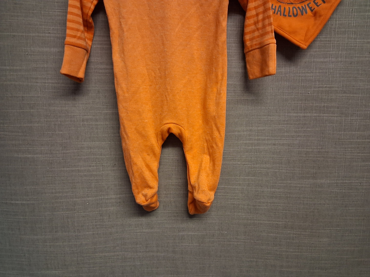 F&F Halloween Orange Pumpkin Sleepsuit Romper with Bib Age 0-3 Months