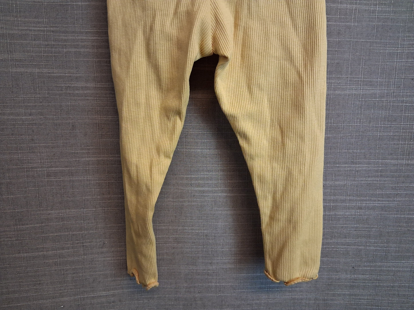 Primark Girls Yellow Ribbed Leggings Age 12-18 Months New