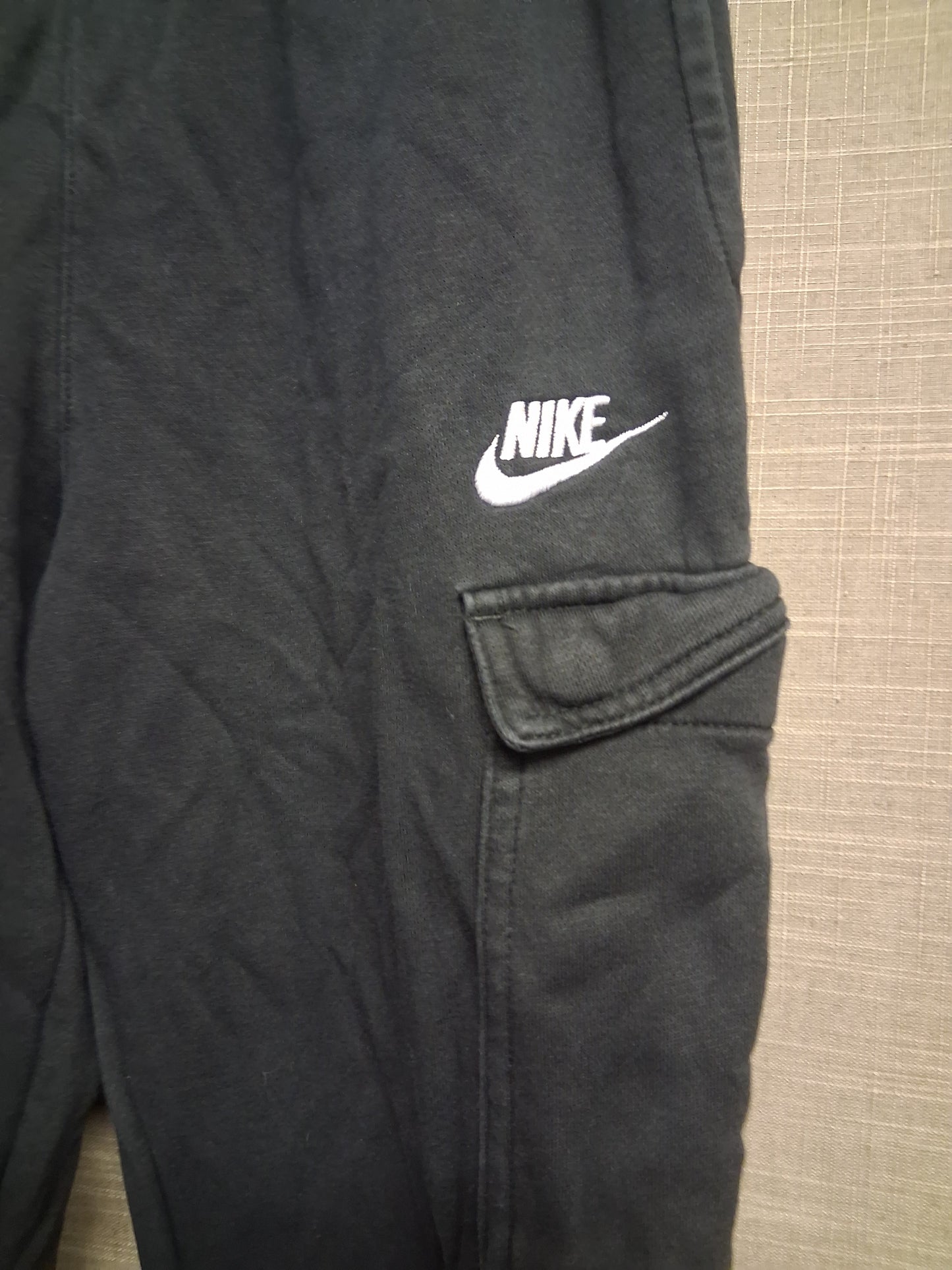 Nike Black Cargo Joggers Slim Fit  Age 13-15 Years