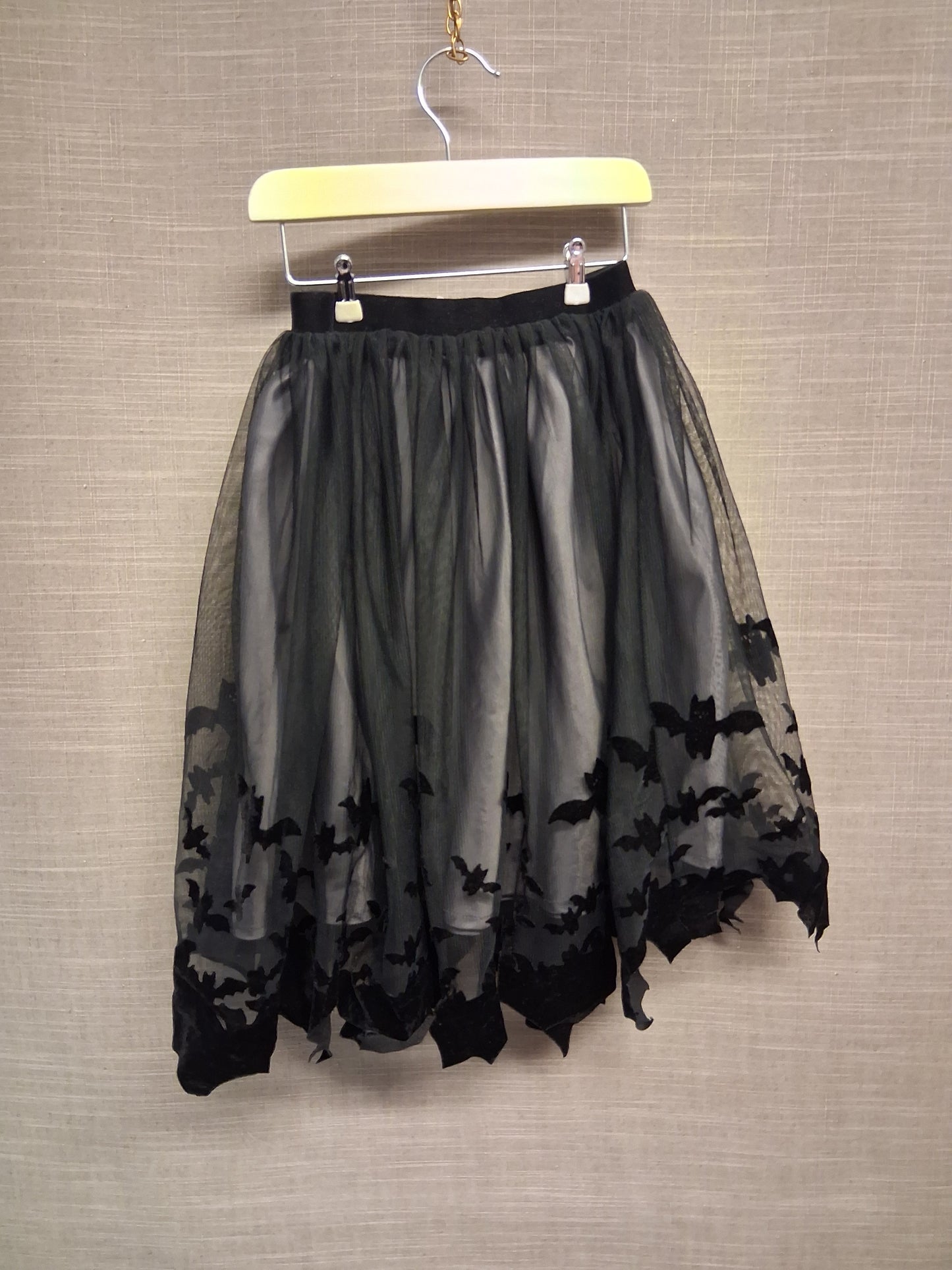 H&M Girls Halloween Bat Black Mesh Layered Skirt Age 9-10 Years