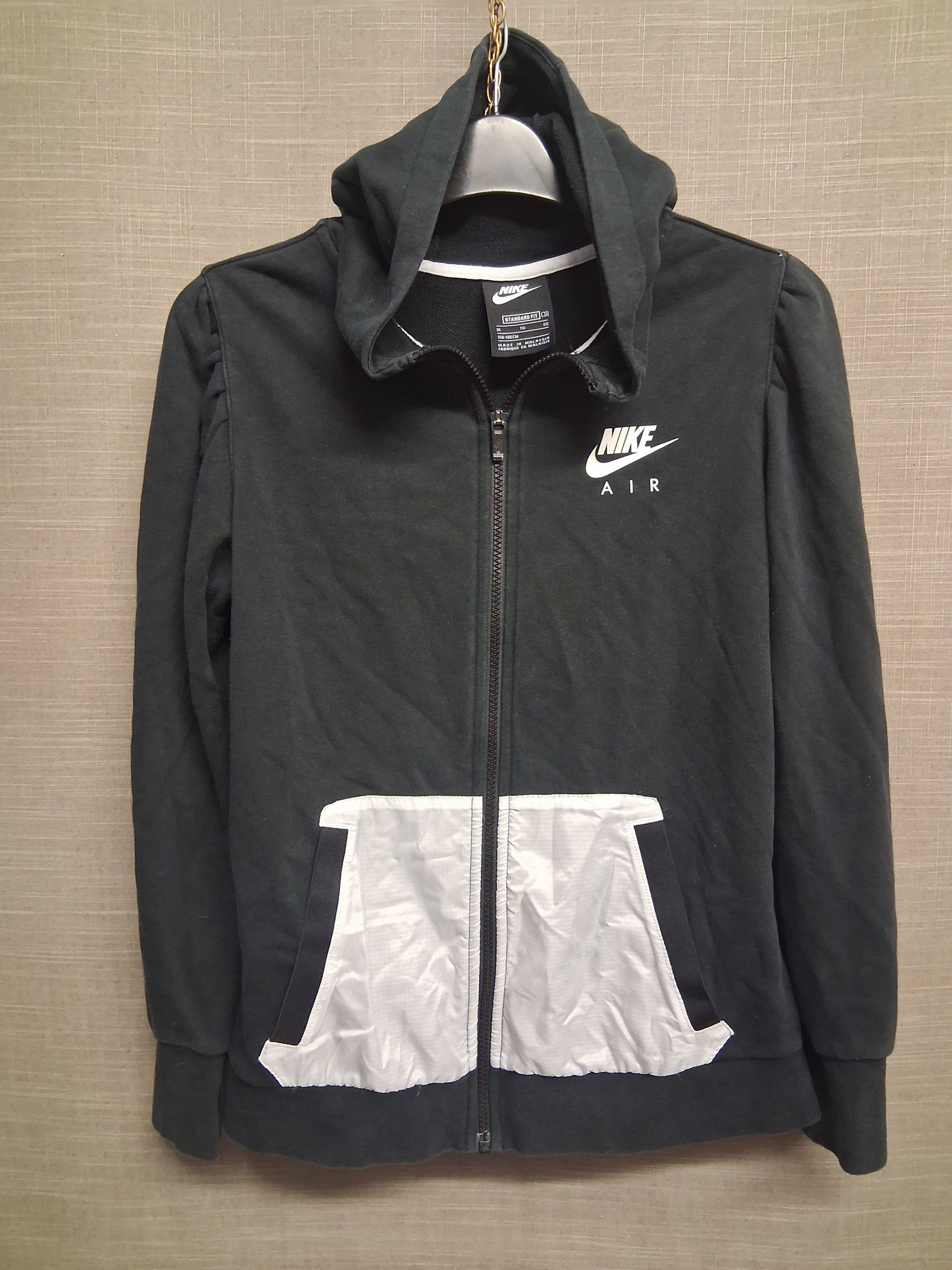 Nike Girls Hoodie Black Full Zip Contrasting White Pockets Age 13-15 Years