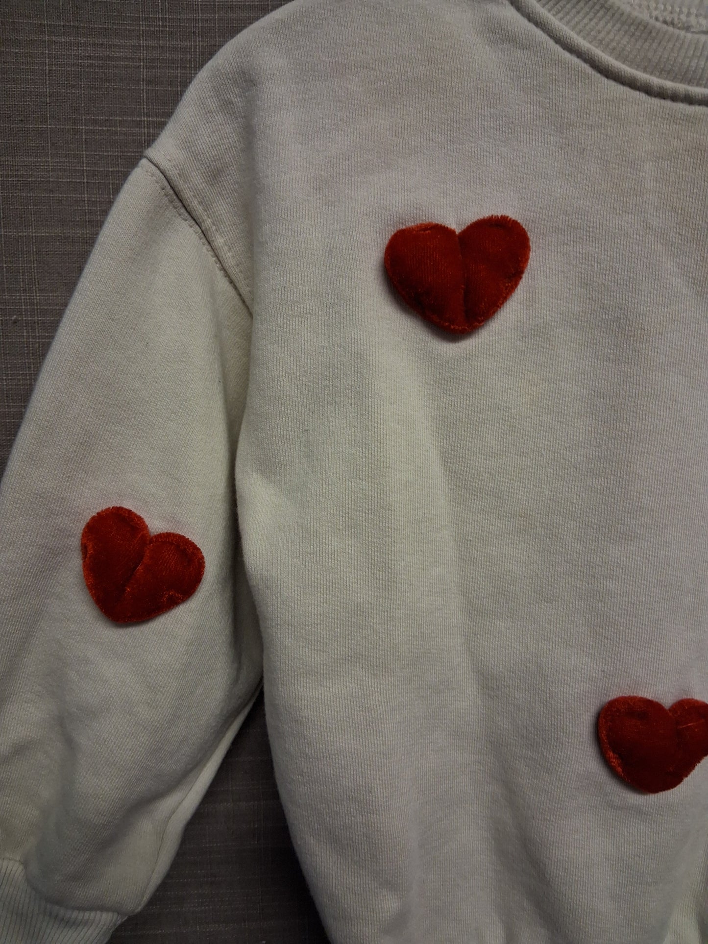 Zara Girls 3D Love Hearts Beige Sweater Jumper Age 5 Years