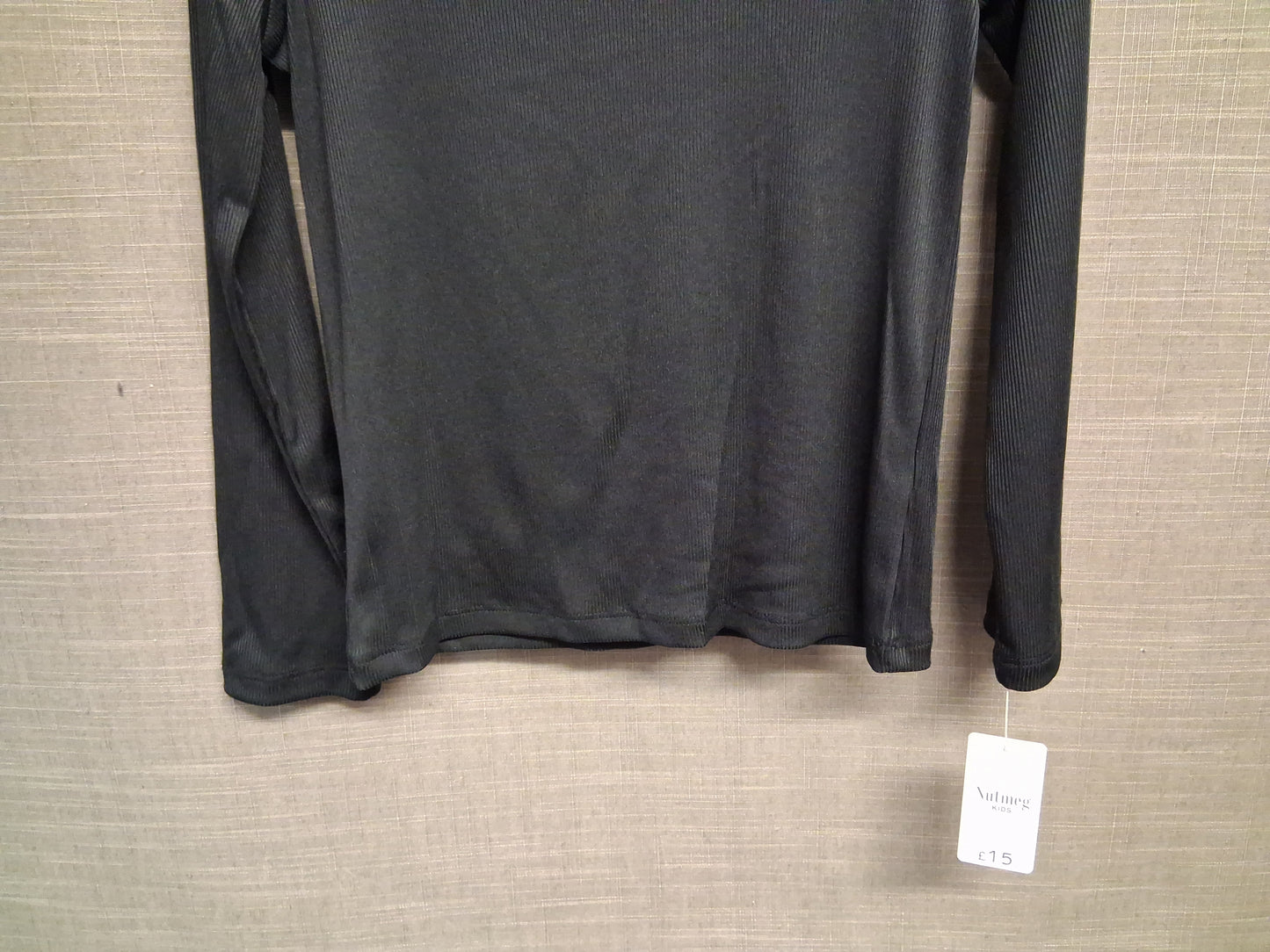 Nutmeg Girls Black Long Sleeve High Neck T-Shirt Age 8-9 Years New
