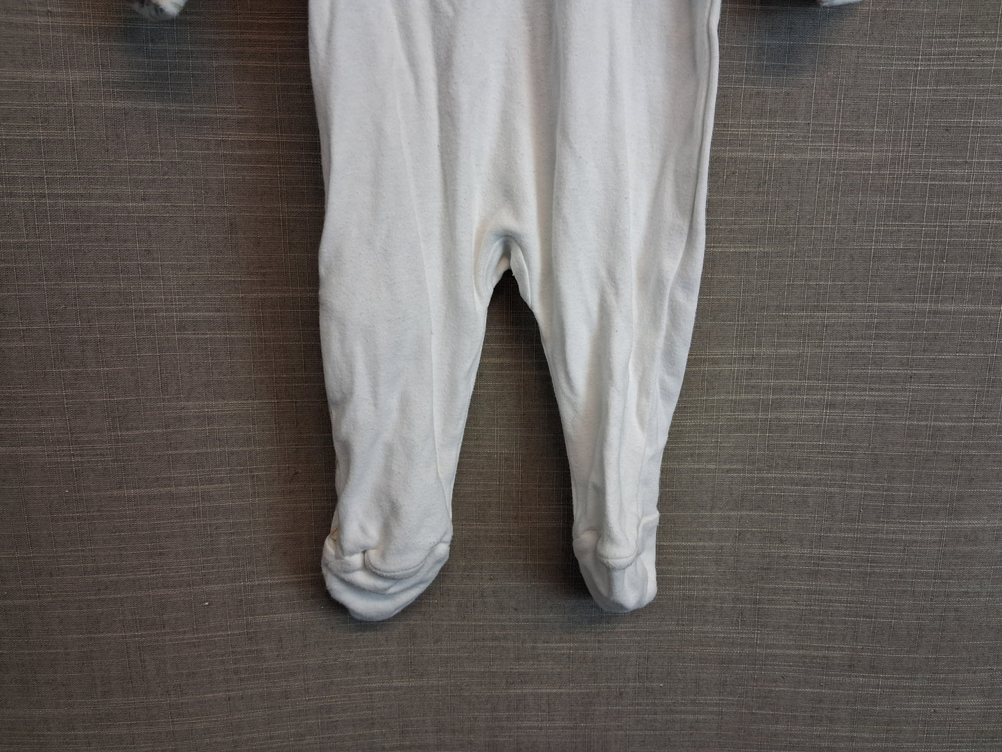 Matalan Peter Rabbit Girls White Sleepsuit Age 0-3 Months