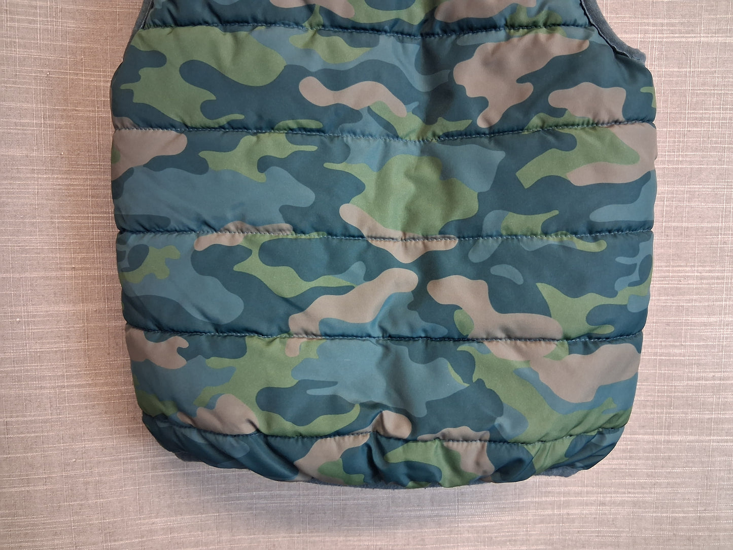 Mountain Warehouse Boys Green Camouflage Bodywarmer Gilet Age 3-4 Years