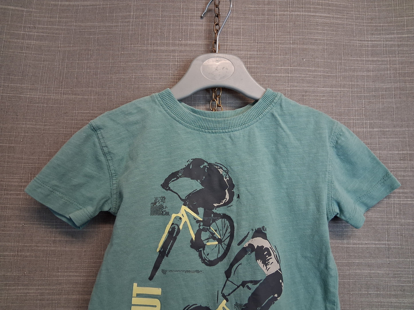 John Lewis Boys Green T-Shirt Biking Theme  Age 2 Years