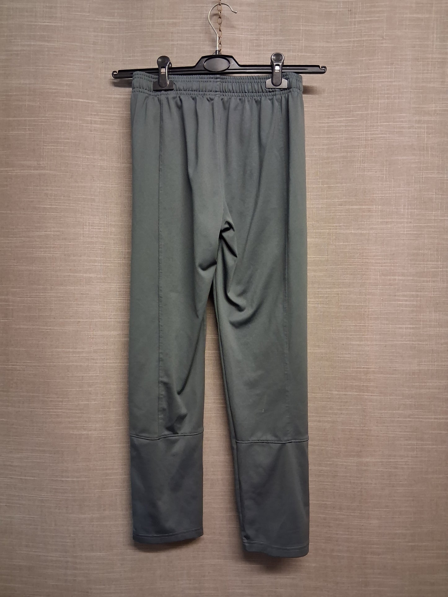 Under Armour Boys Grey Joggers Age 12-13 Years Youth Large