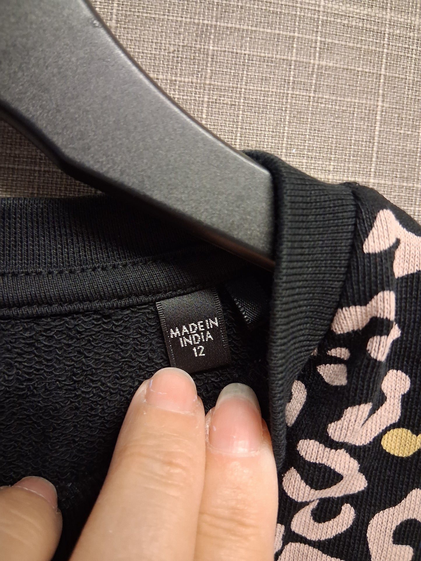 Guess Girls Leopard Multicolour Sweater Age 12 Years