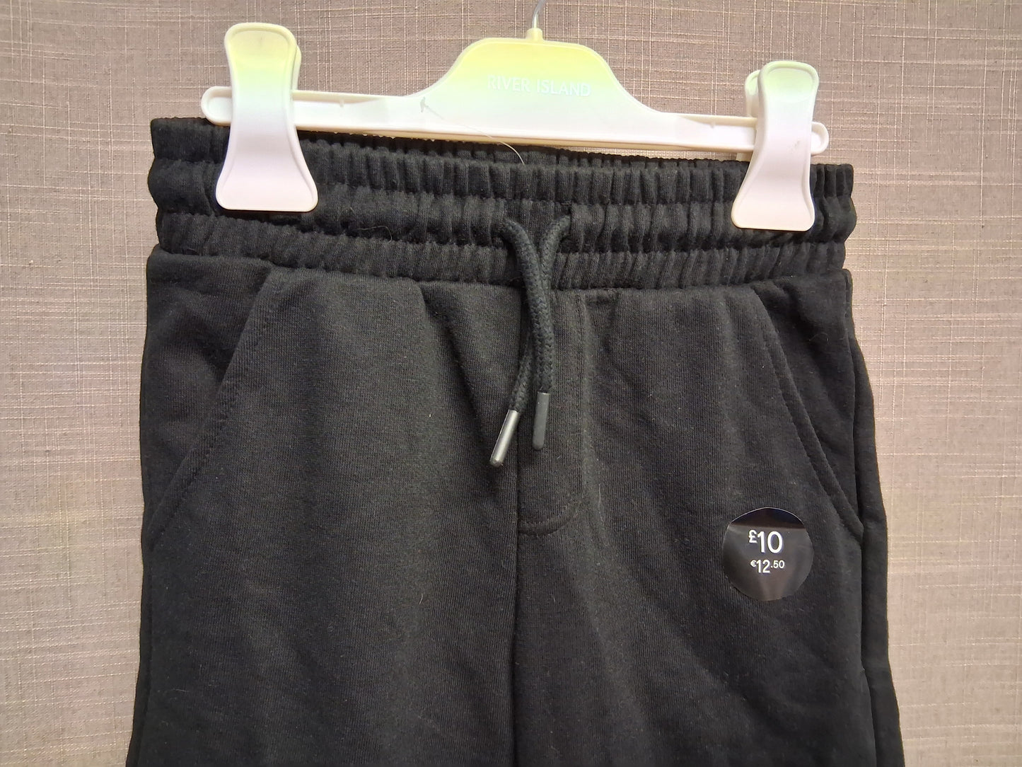 F&F Black Jersey Jogger Shorts Elastic Waist Age 5-6 Years