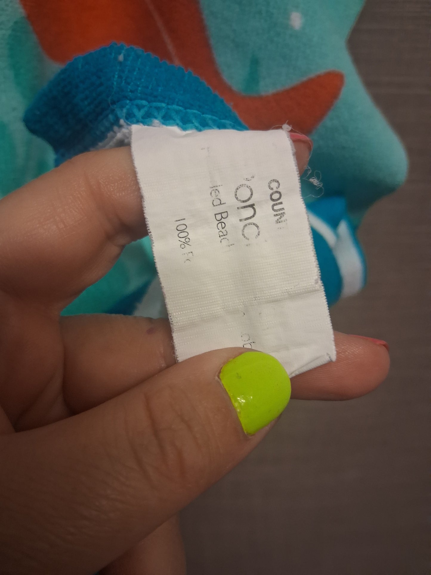 Girls Mermaid Theme Hooded Towel Age 3-5 Years