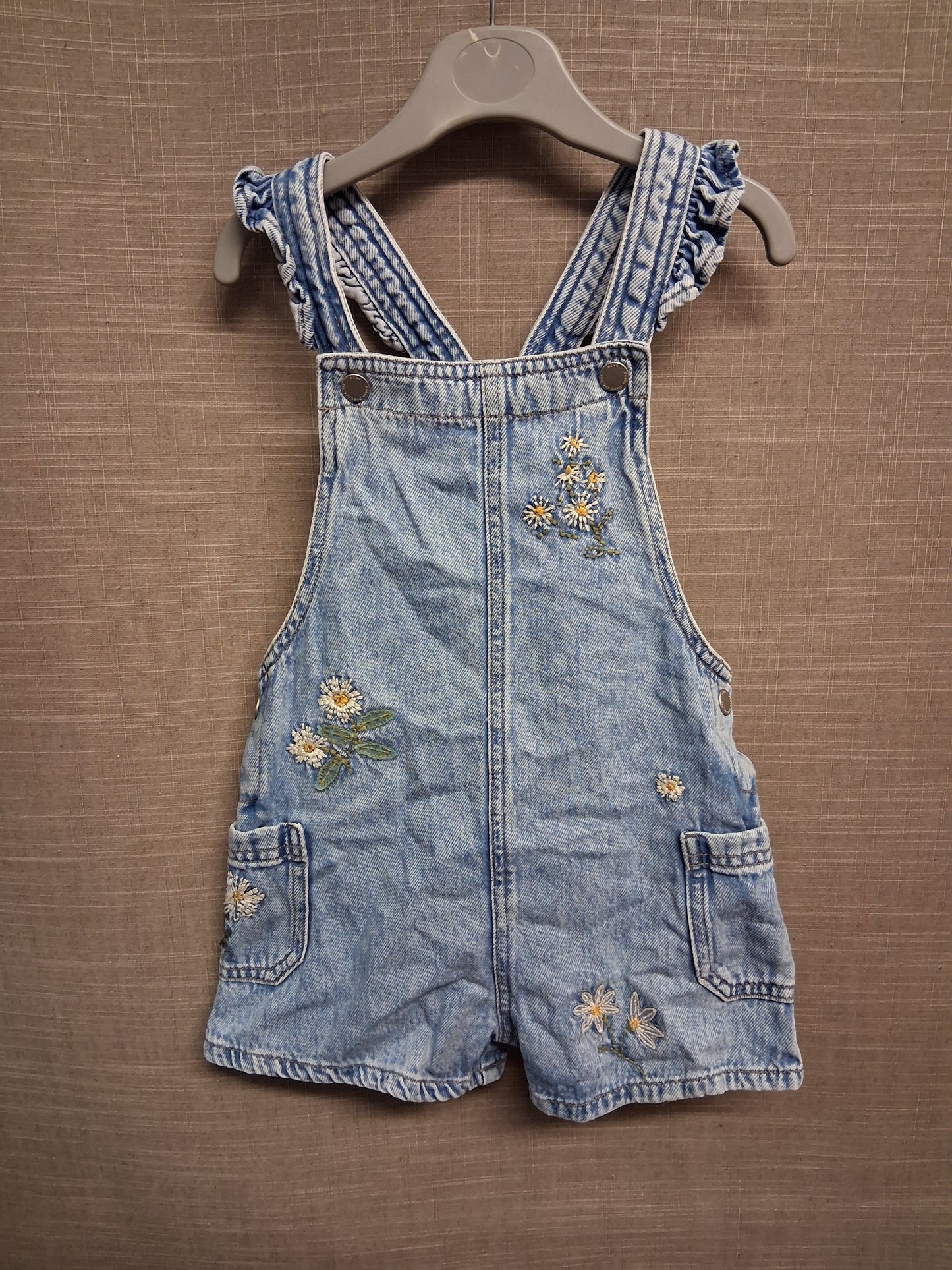 Next Girls Denim Dungaree Shorts Blue with embroidered floral detail Age 3-4 Years