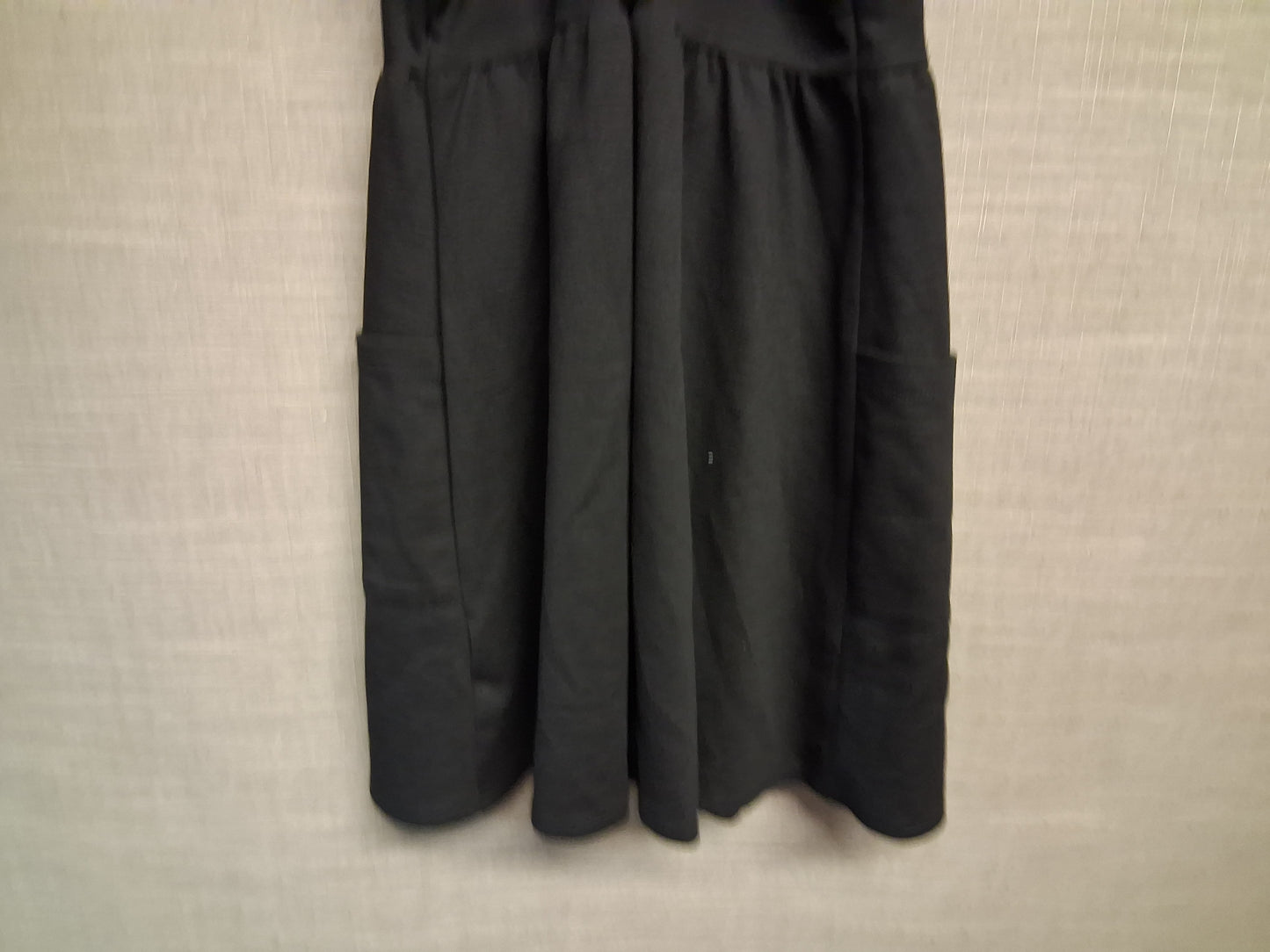 George Girls Black Pinafore Dress with Pockets Age 8-9 Years