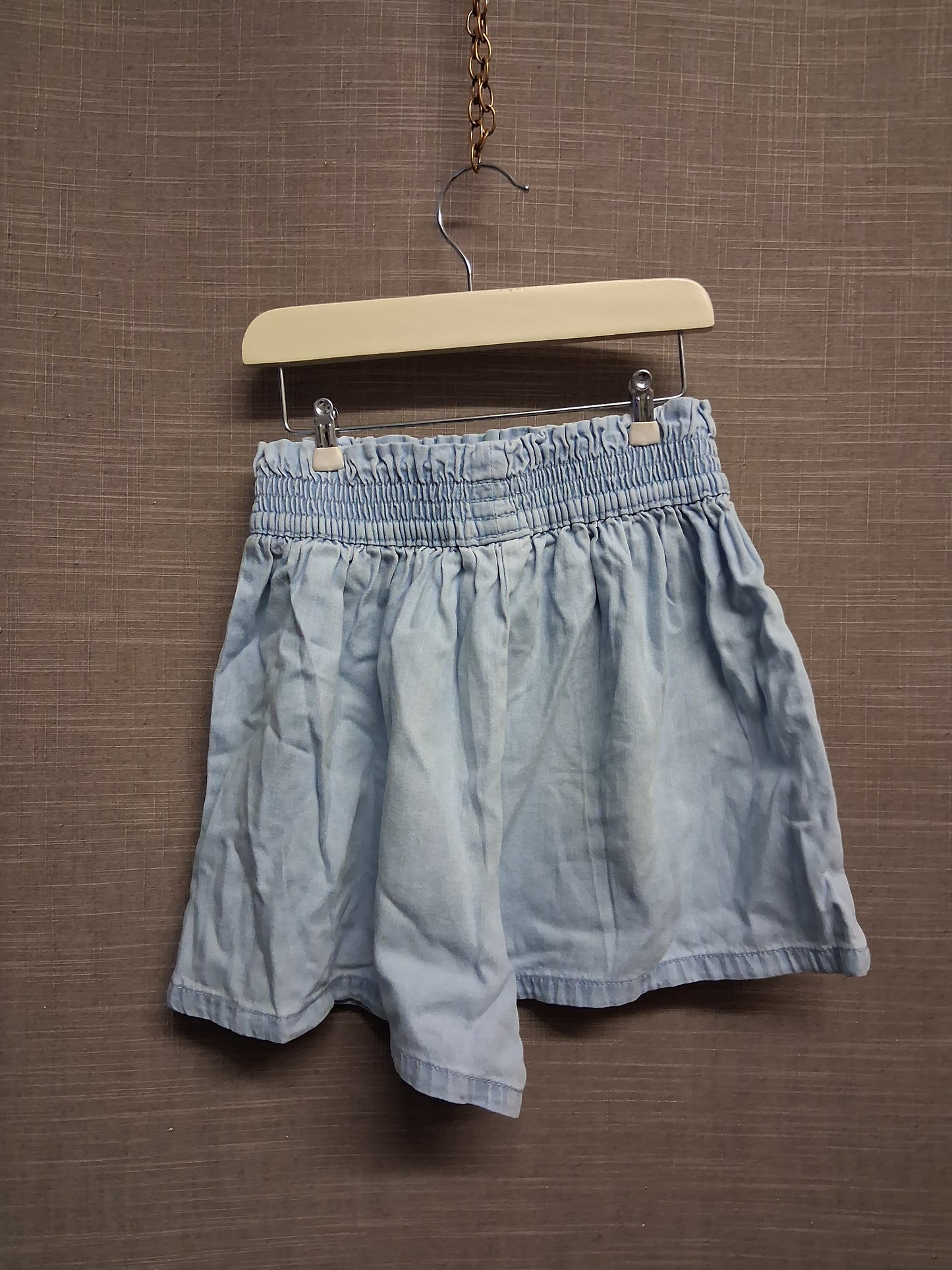 Next Girls Elastic Waist Blue Lightwash Denim Shorts Age 7 Years